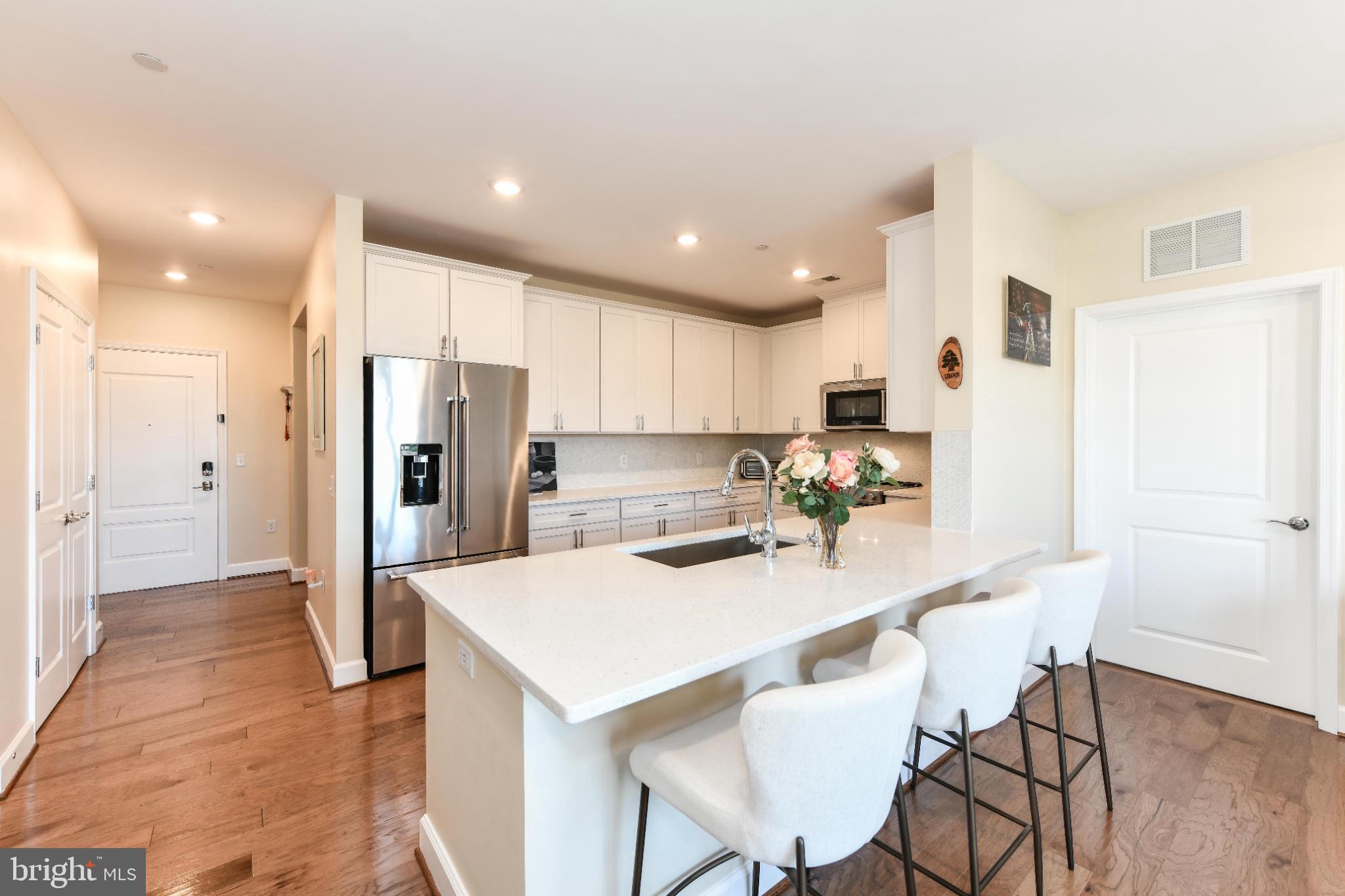 THE ATRIUM AT METROWEST - Residential