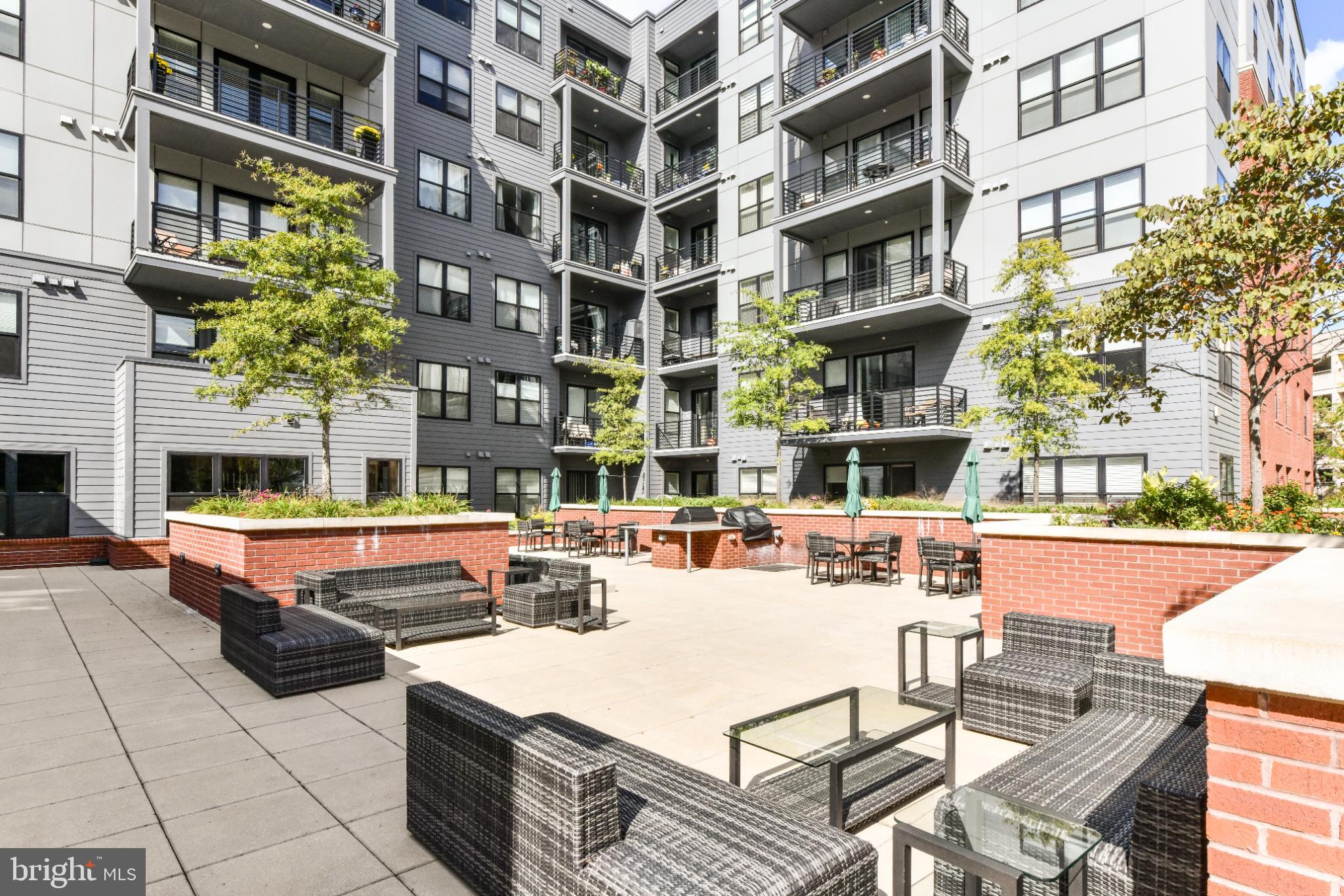 THE ATRIUM AT METROWEST - Residential