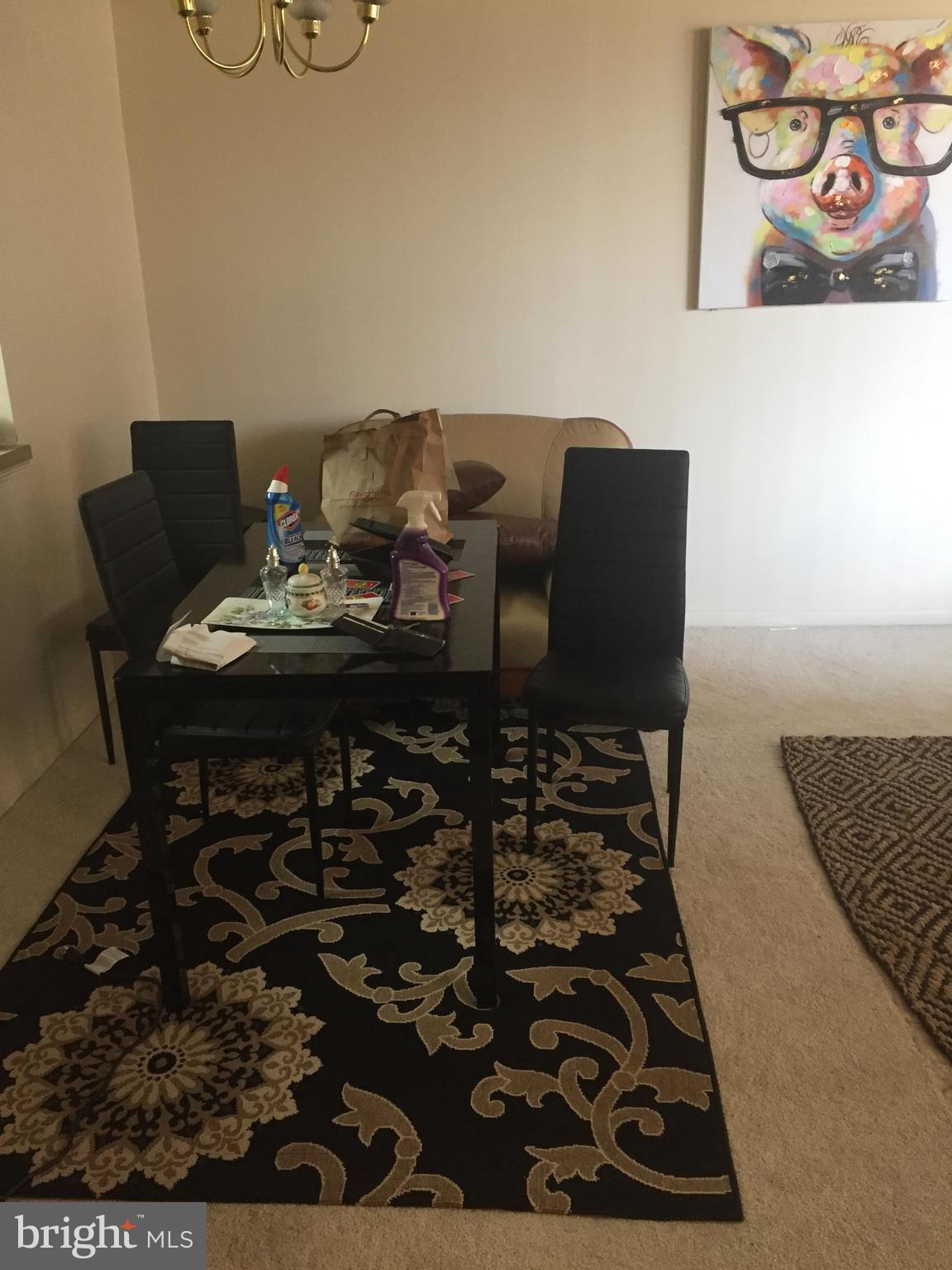 SKYLINE PLAZA - Residential