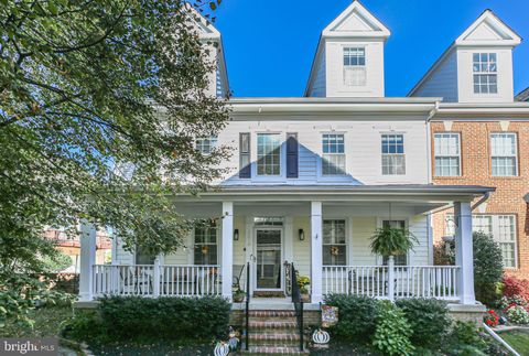 13818 CUSTIS SQUARE WOODBRIDGE VA 22191