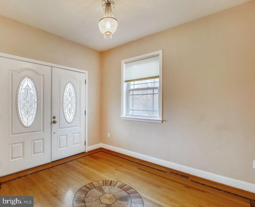 MOUNT ZION KNOLL - Residential