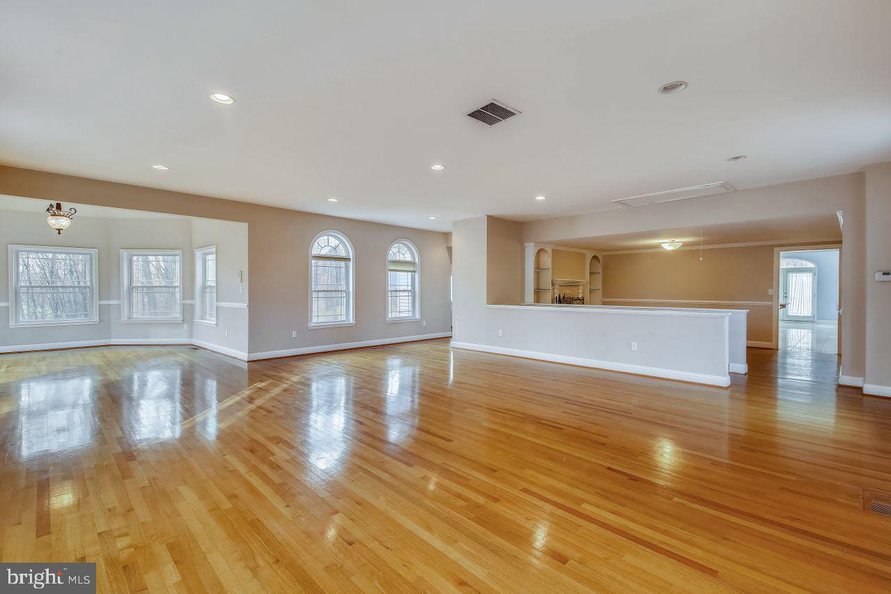 MOUNT ZION KNOLL - Residential