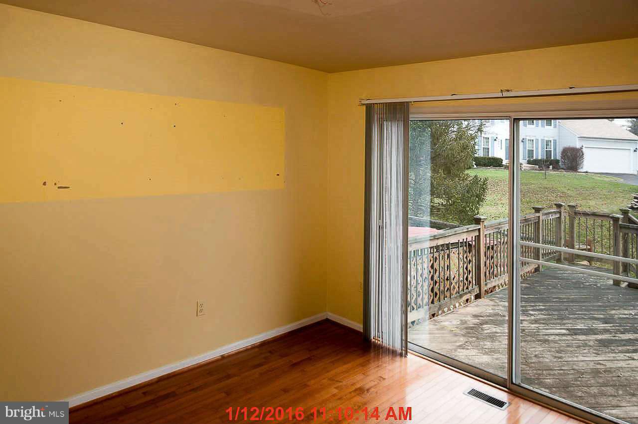 HINES ESTATES - Residential