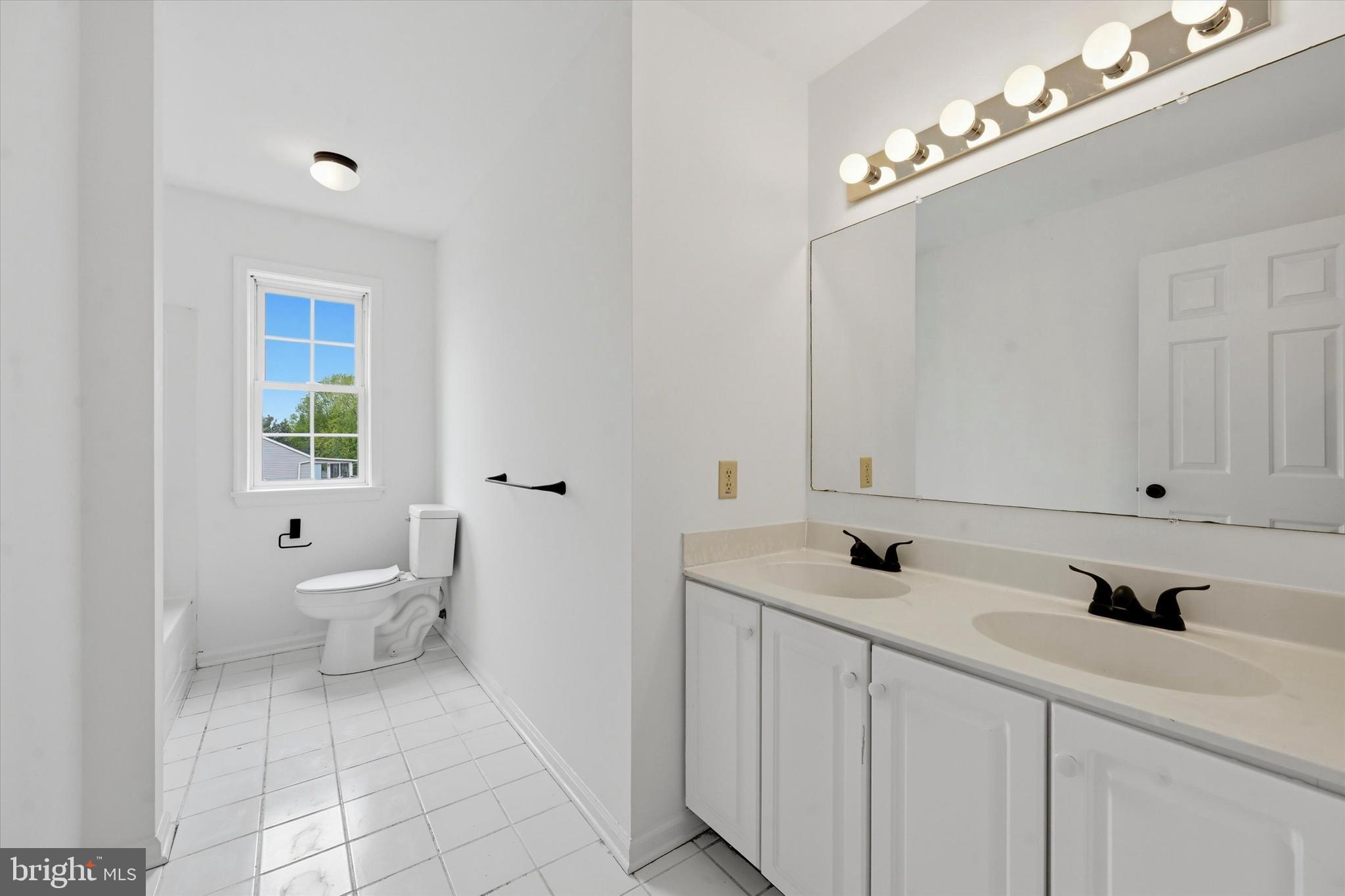 BROOKSIDE ESTATES - Residential