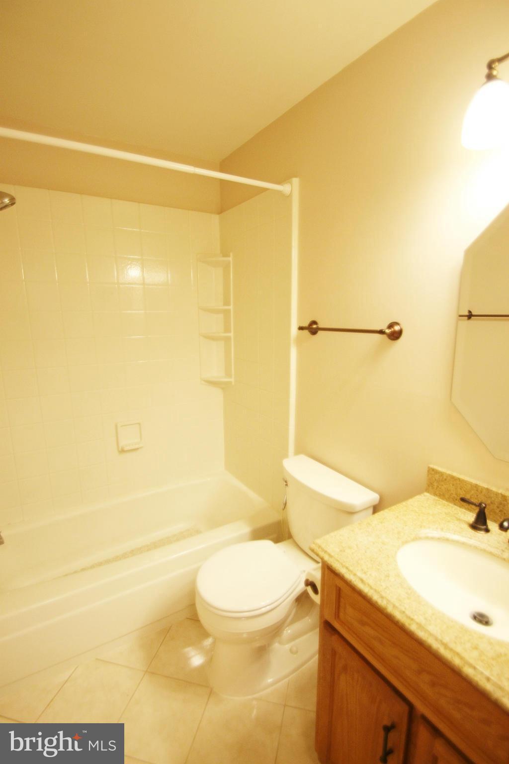 STONEHURST - Residential Lease