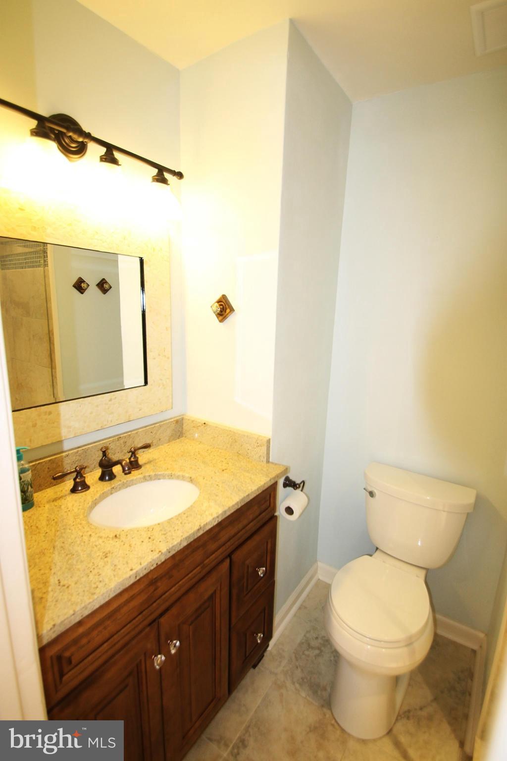 STONEHURST - Residential Lease