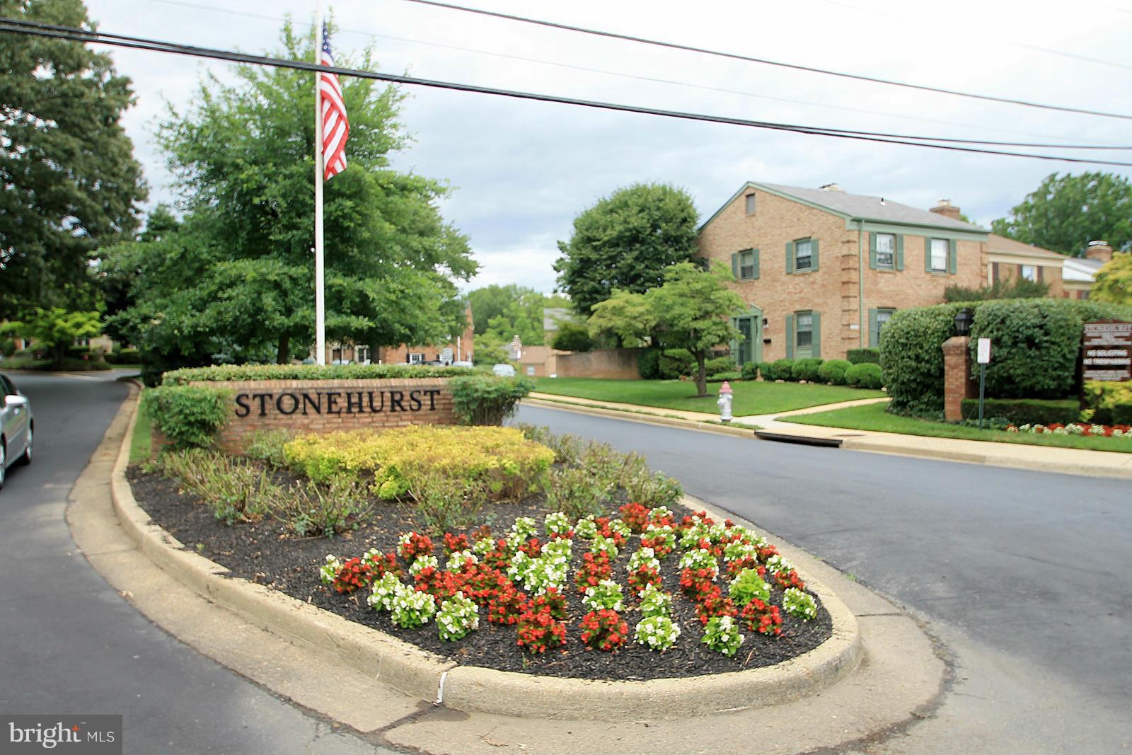 STONEHURST - Residential Lease
