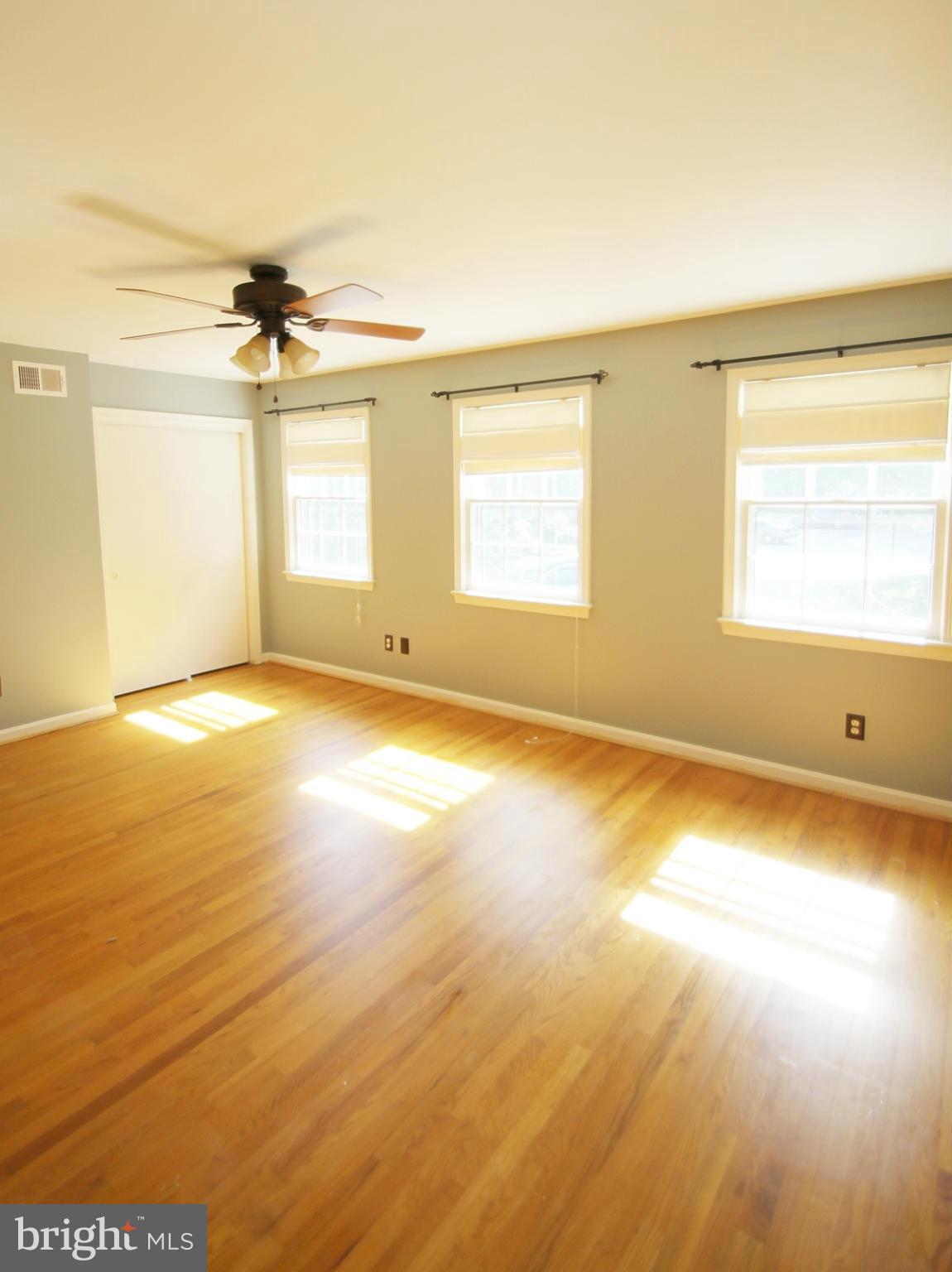 STONEHURST - Residential Lease