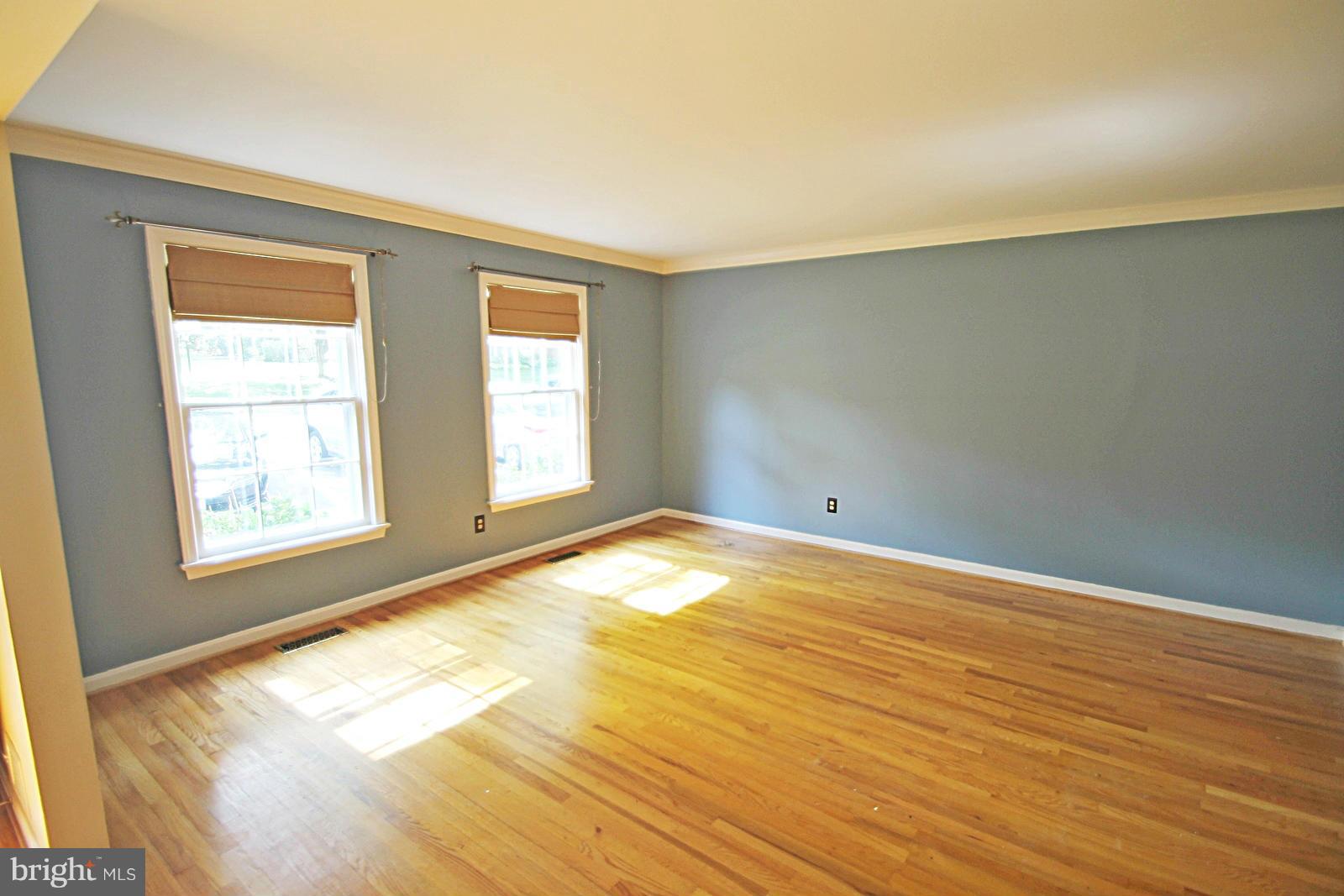 STONEHURST - Residential Lease