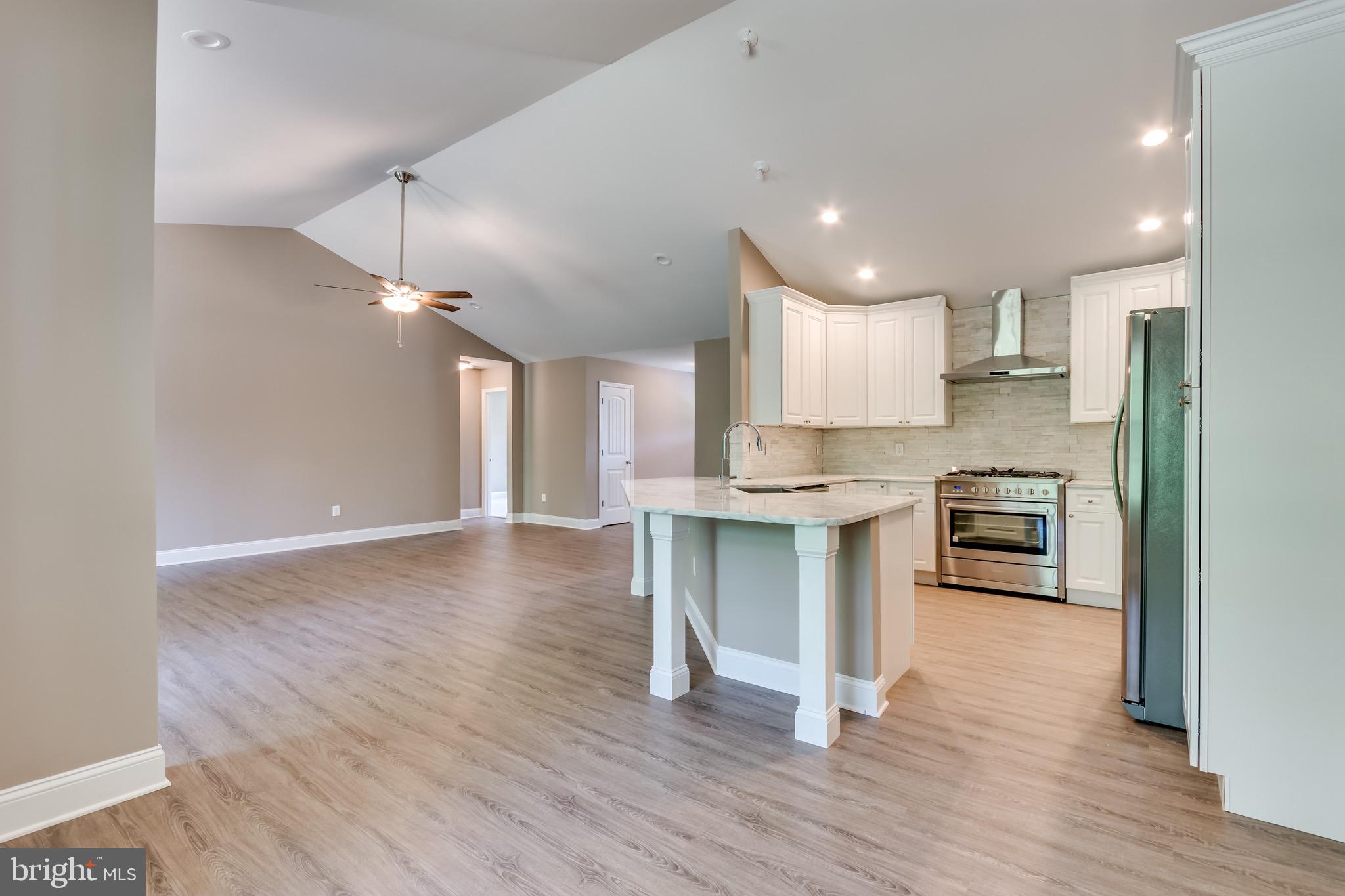 WINDFALL ACRES - Residential