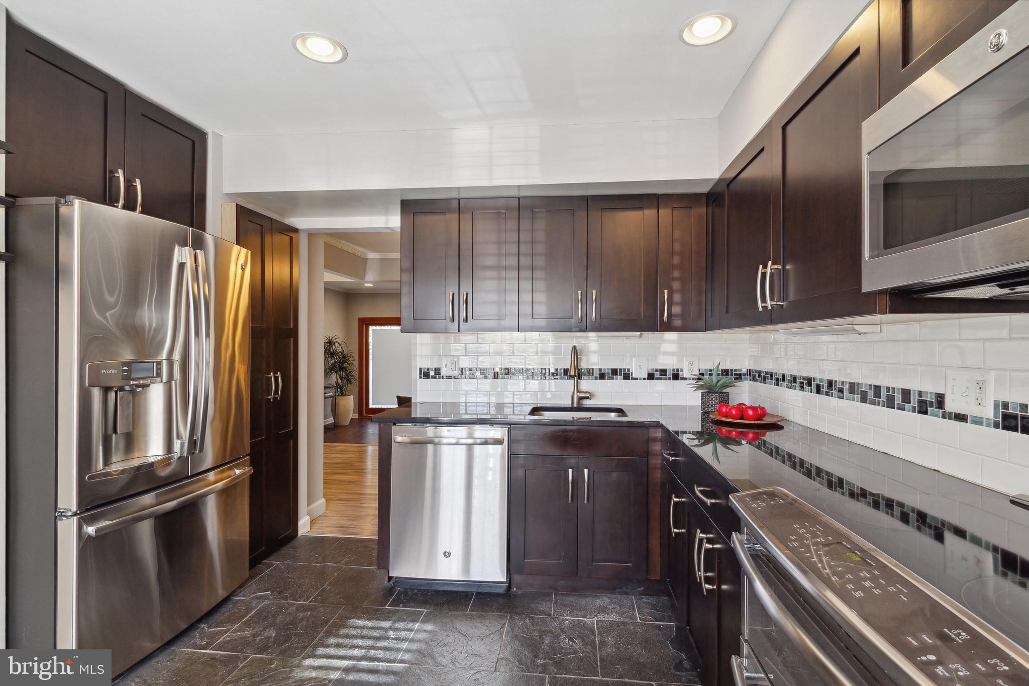 QUAIL MEADOWS TOWNHOUSES - Residential