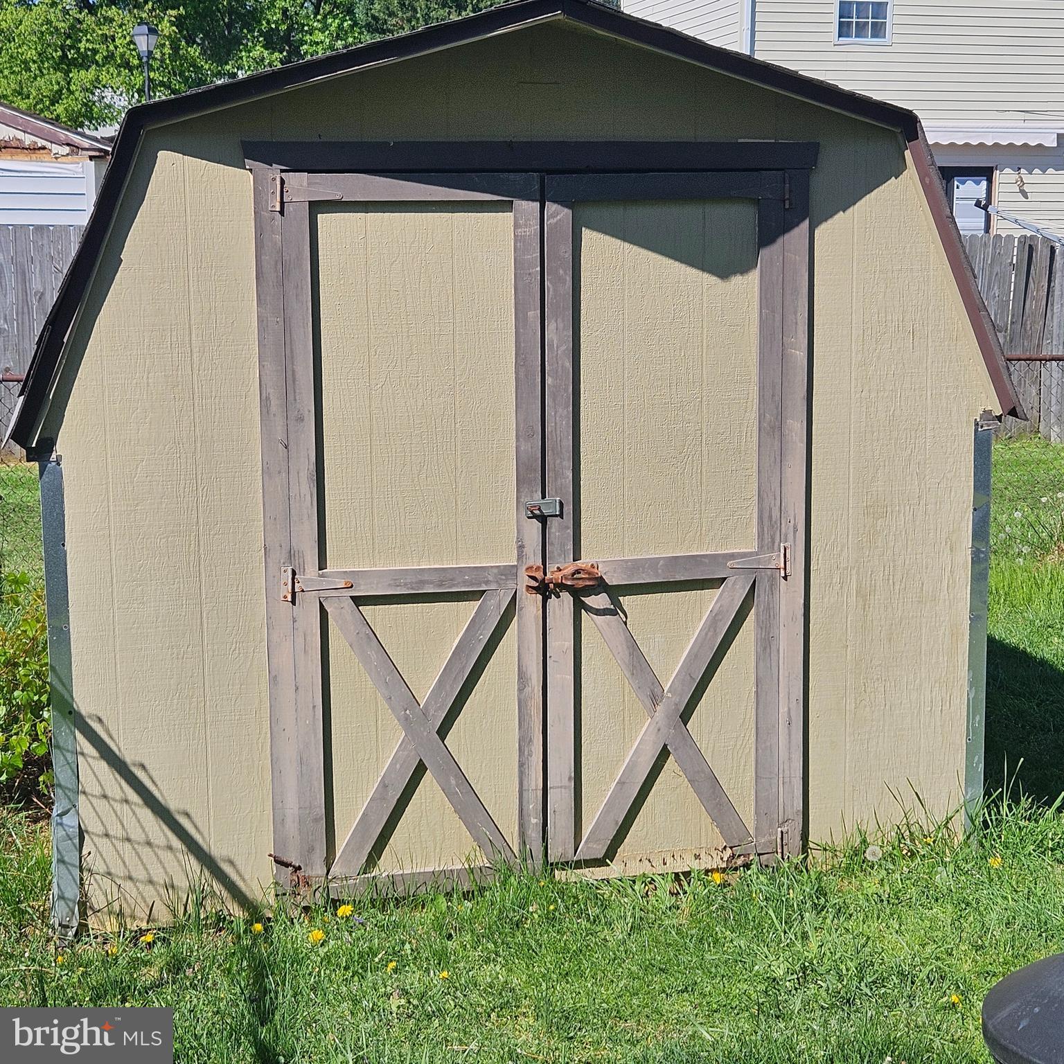 LAKECROFT - Residential