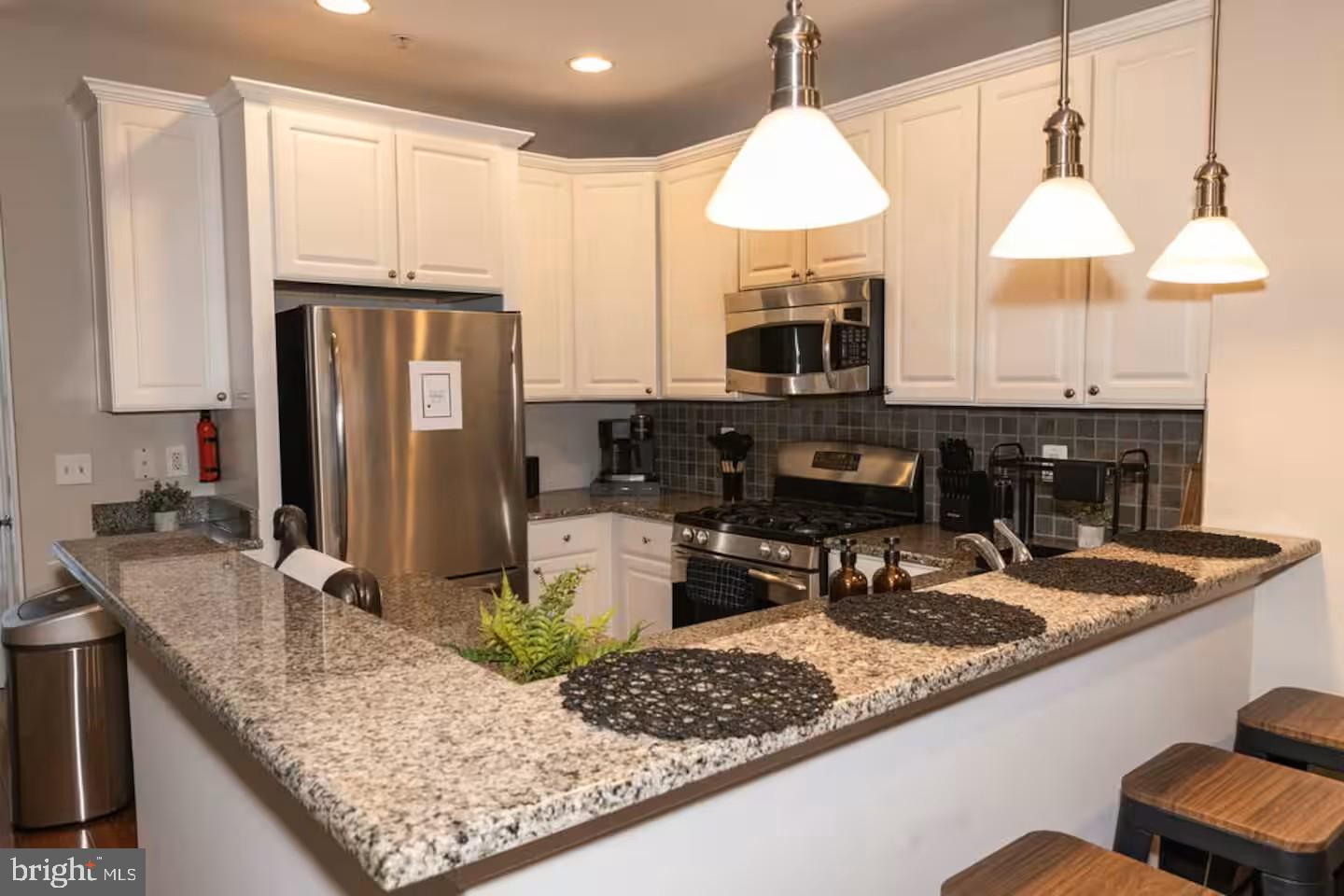 24 S REGESTER STREET