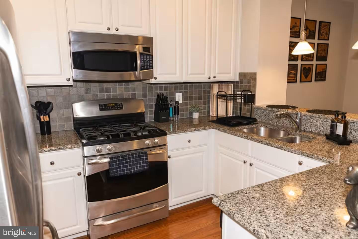 24 S REGESTER STREET