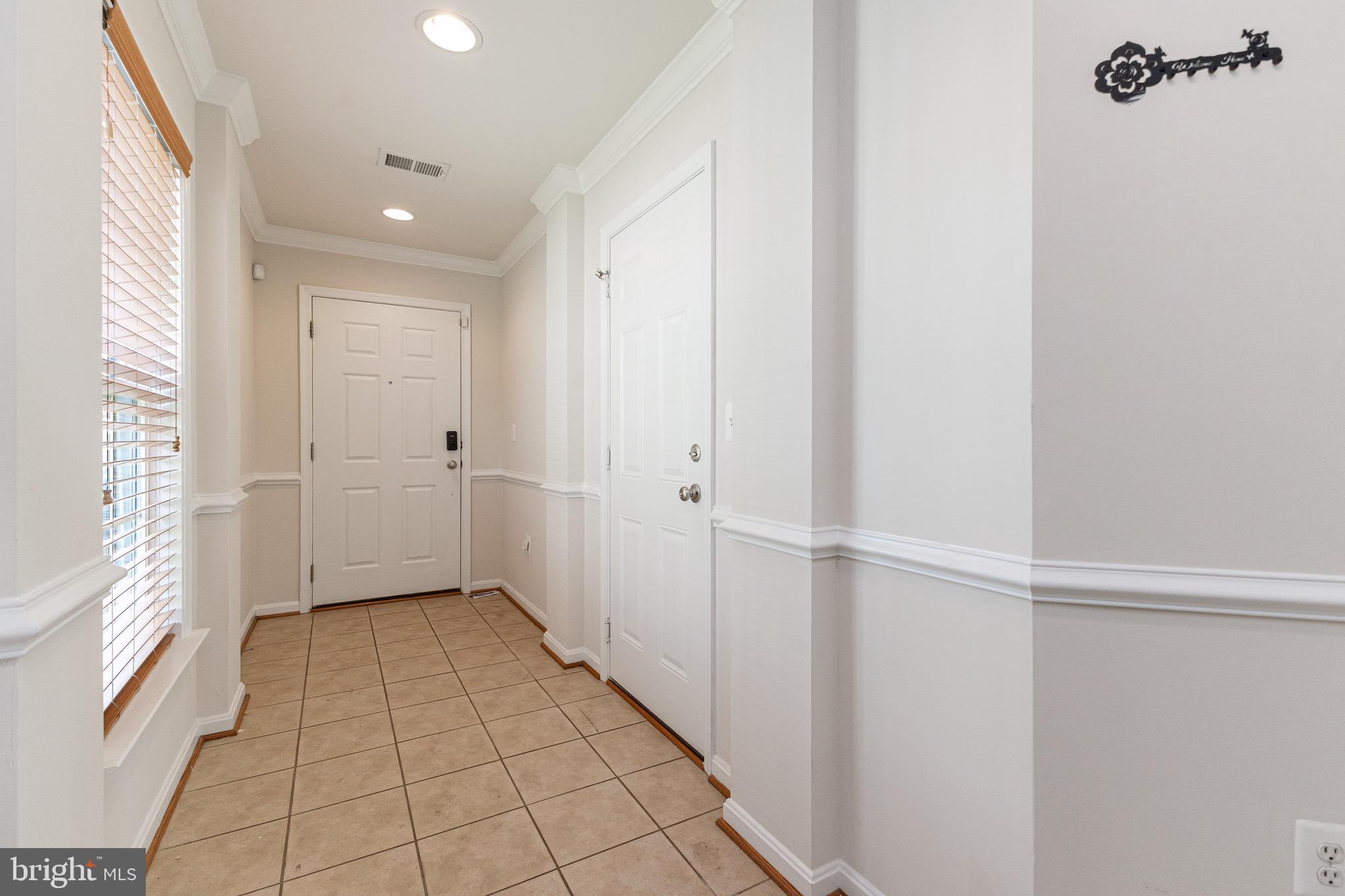 POWELLS RUN VILLAGE COND - Residential Lease