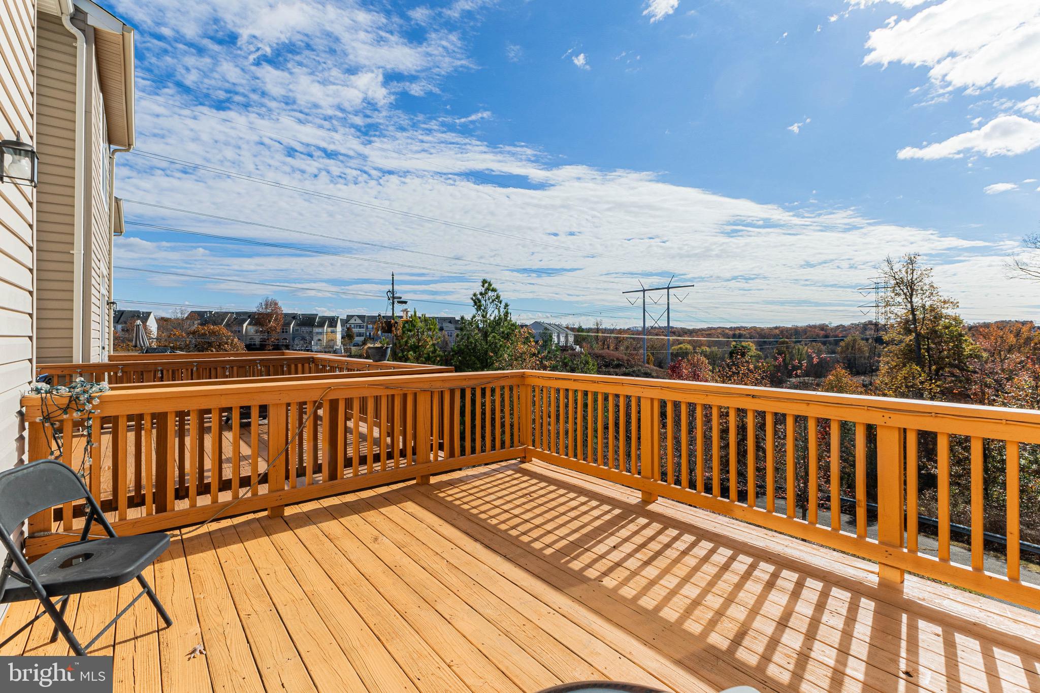 POWELLS RUN VILLAGE COND - Residential Lease