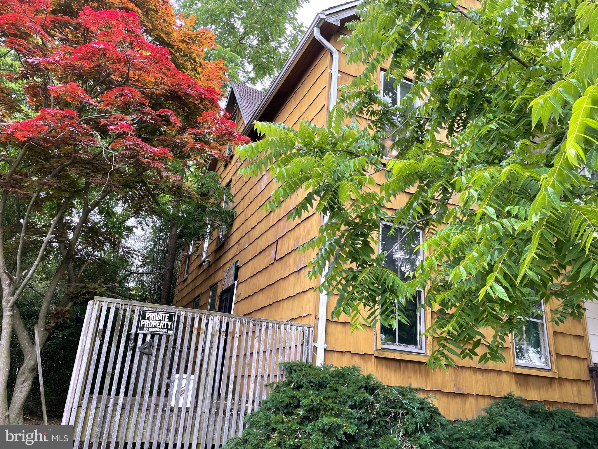 ARLINGTON - Residential