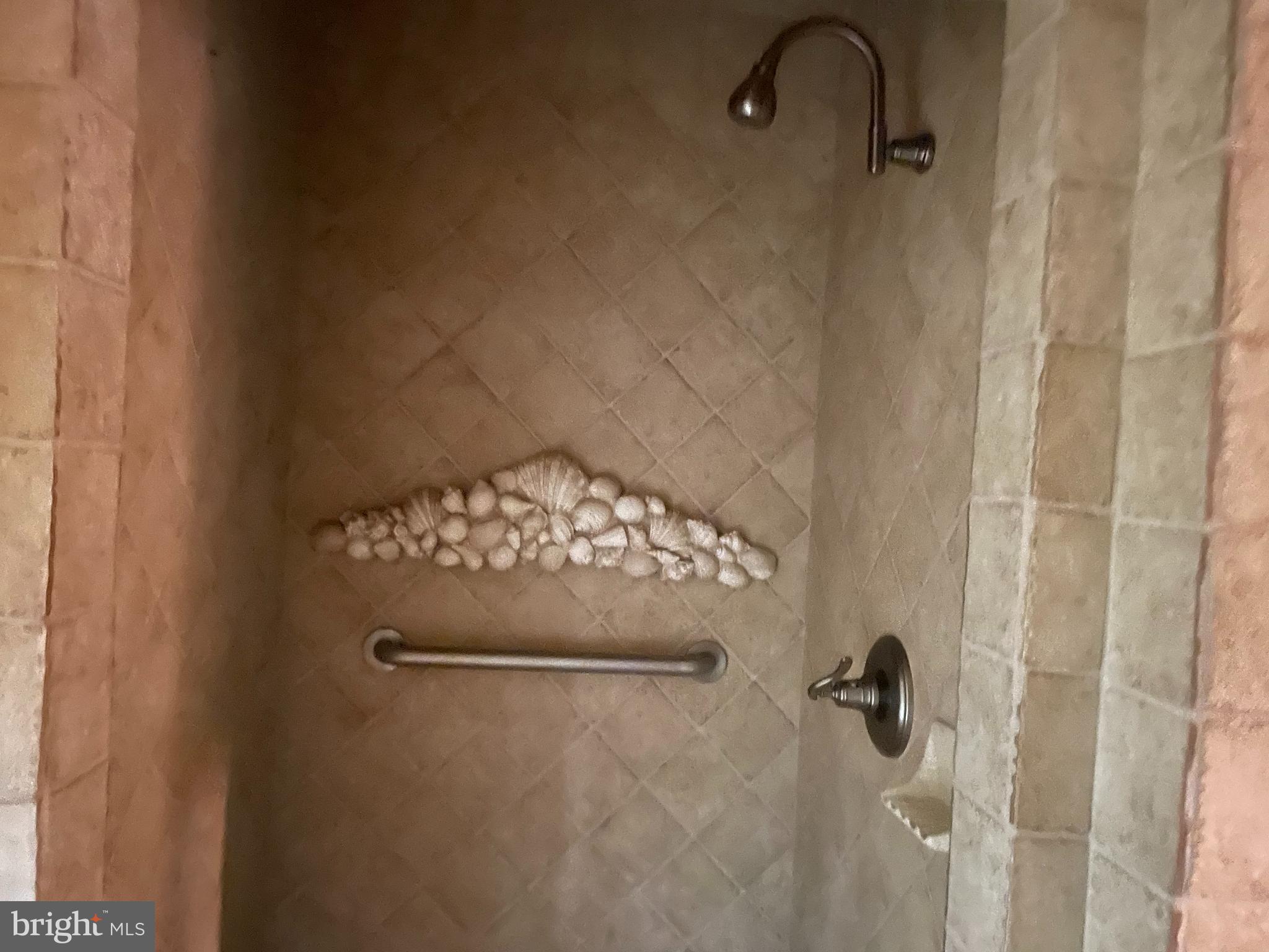 ARLINGTON - Residential