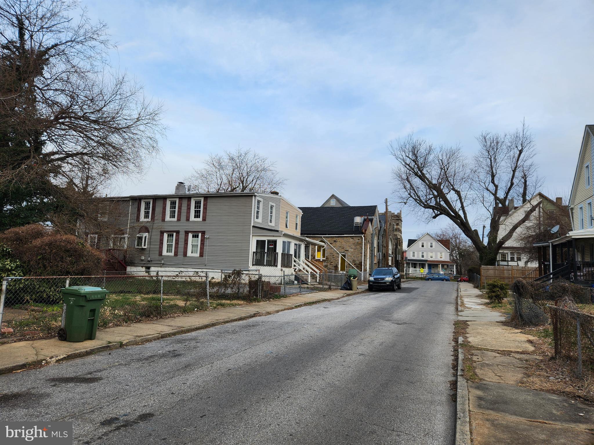 ARLINGTON - Residential