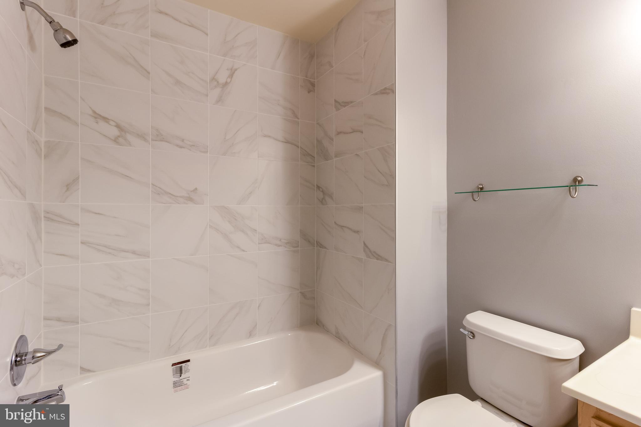 BROADLANDS - Residential Lease