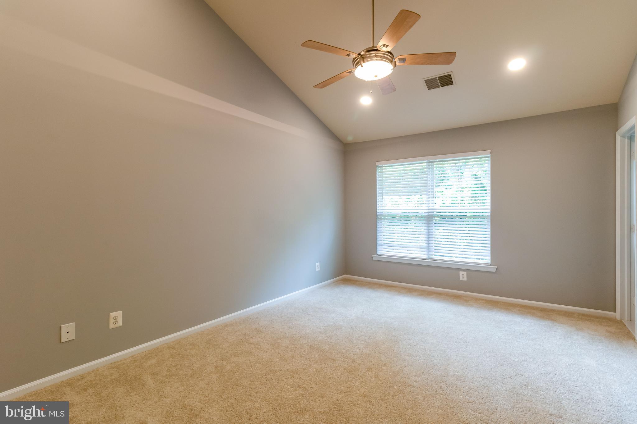 BROADLANDS - Residential Lease