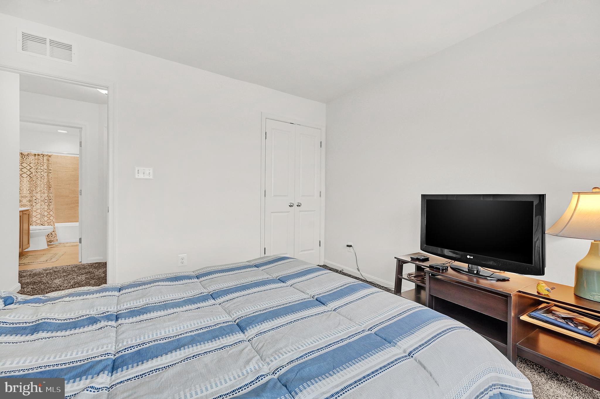 BRIDGEVIEW - Residential