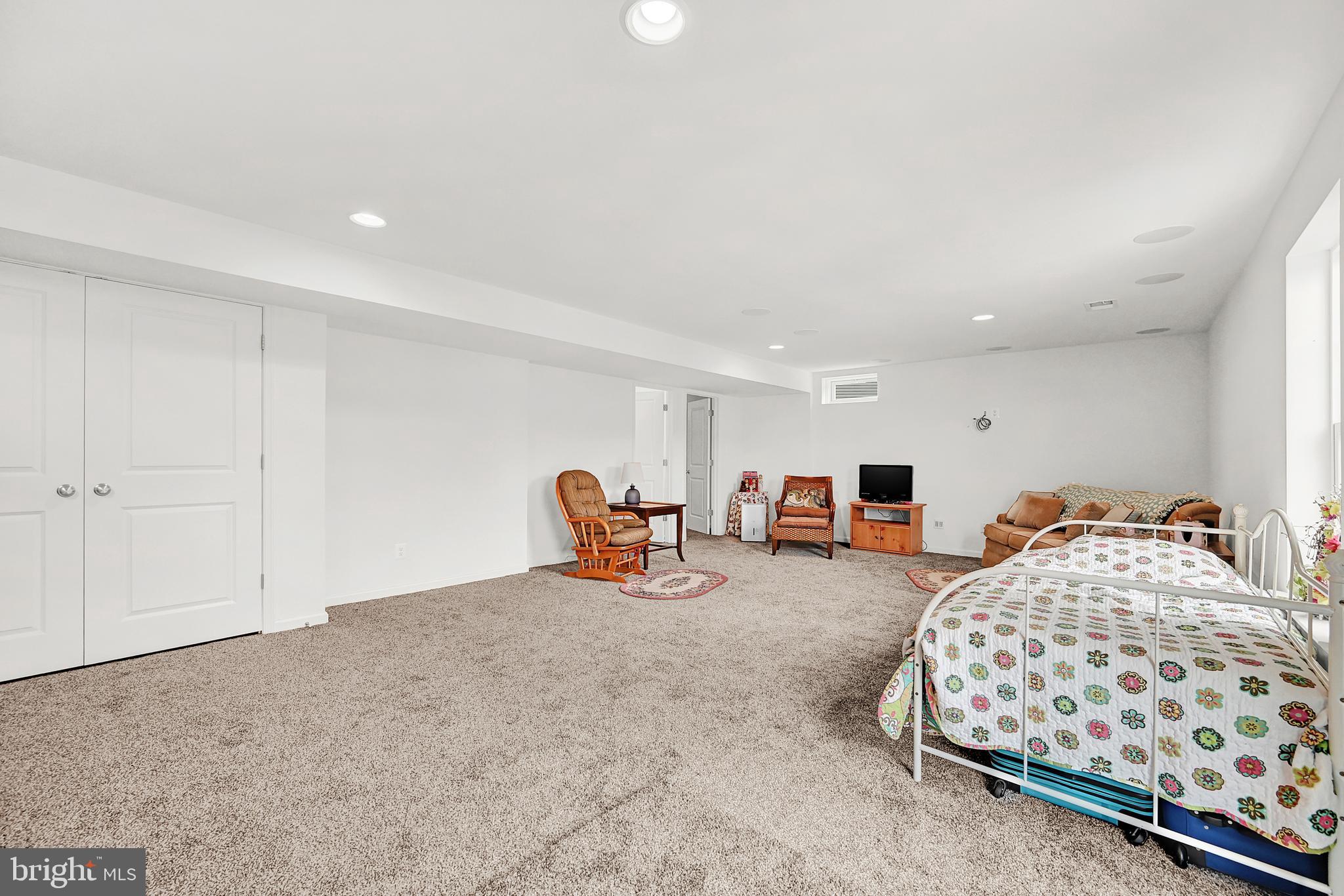 BRIDGEVIEW - Residential