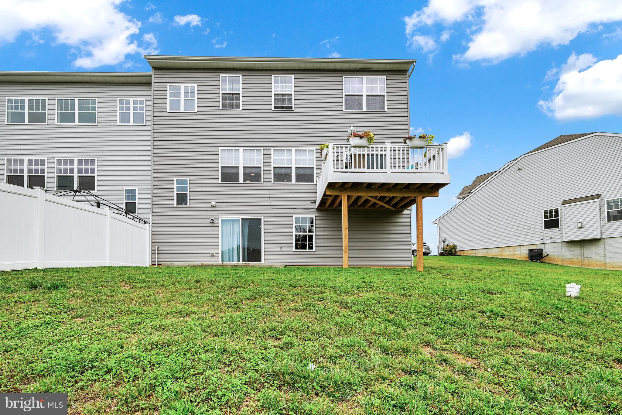 BRIDGEVIEW - Residential