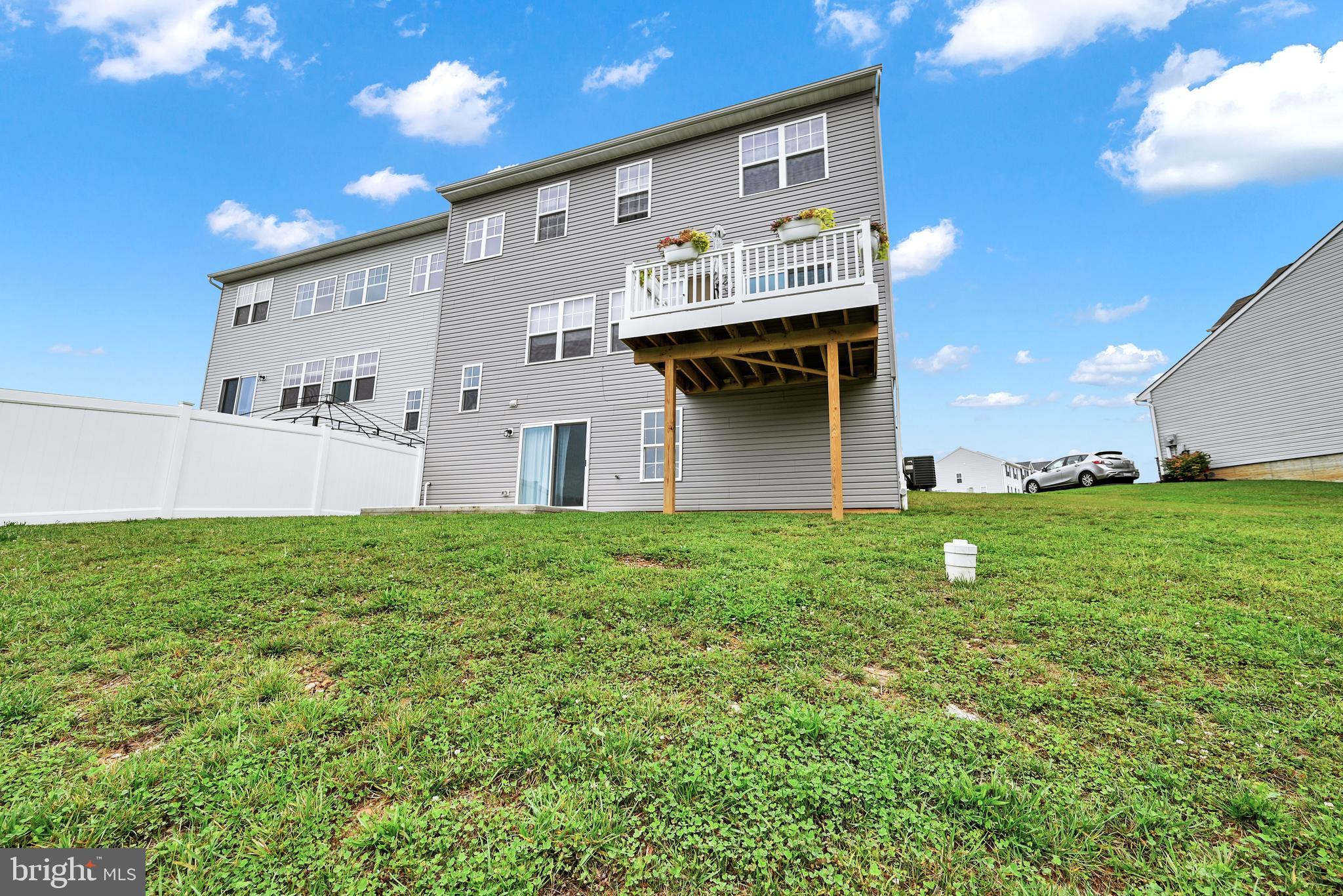 BRIDGEVIEW - Residential