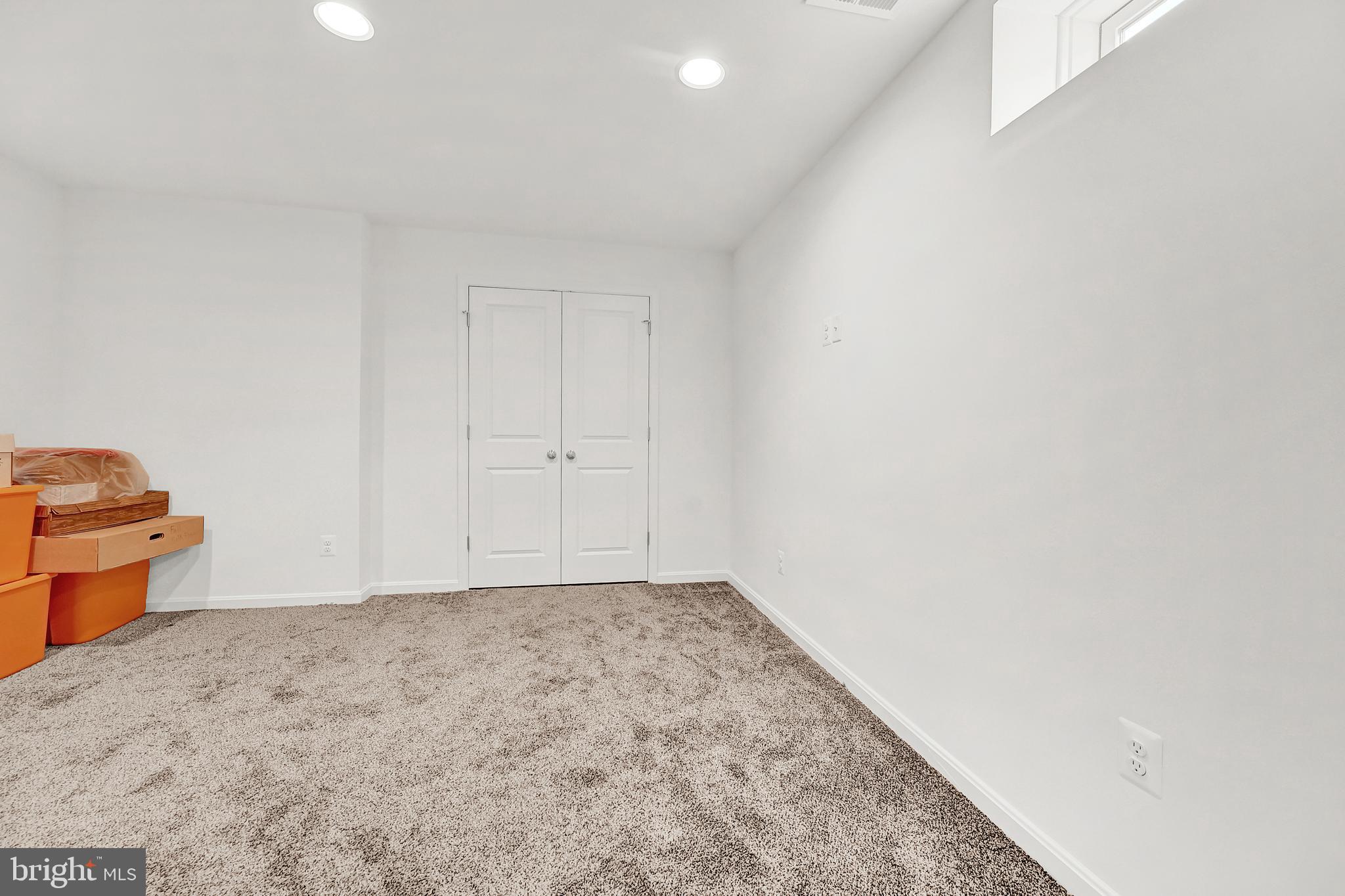BRIDGEVIEW - Residential