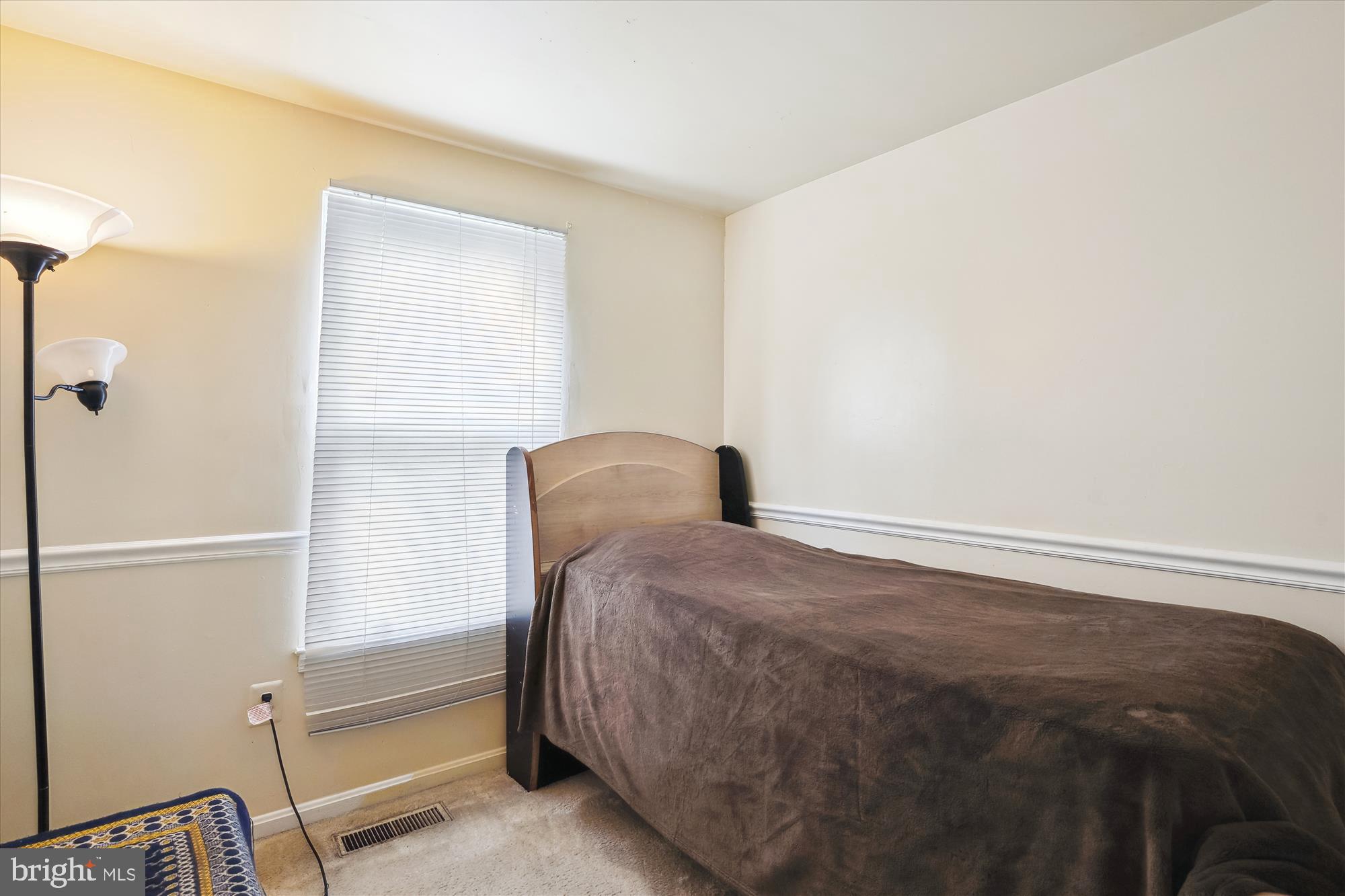 LONGMEAD - Residential