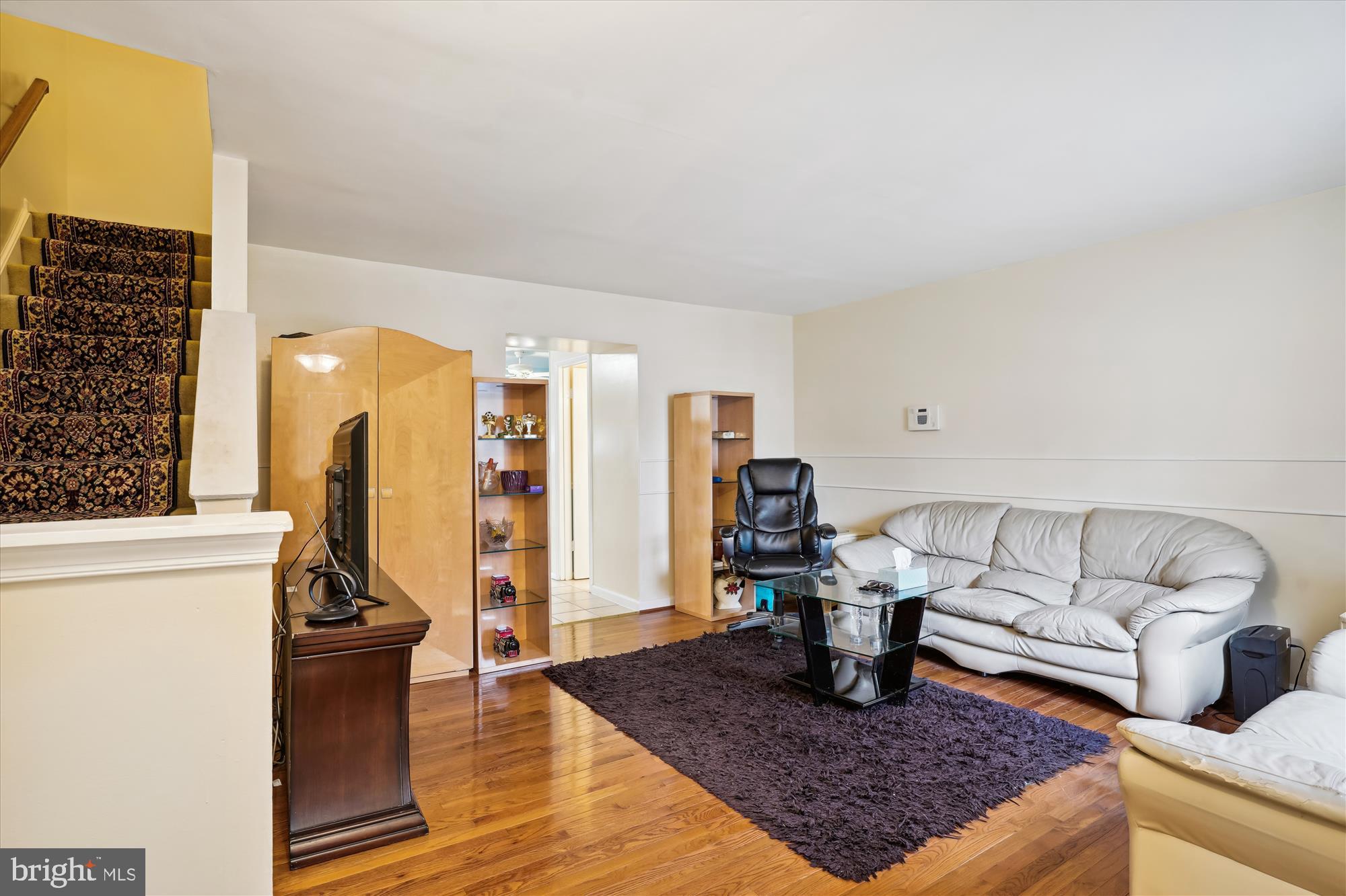 LONGMEAD - Residential