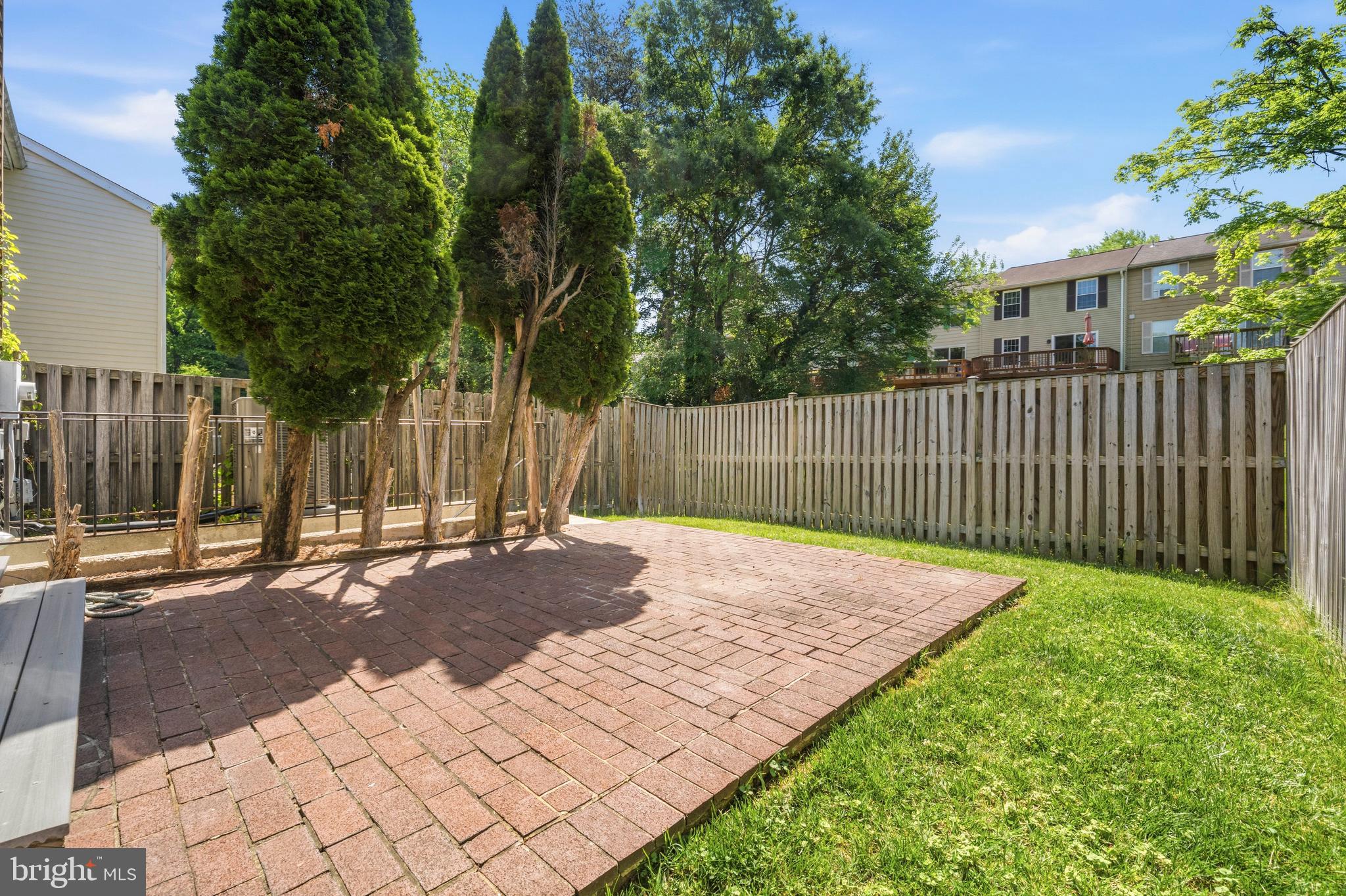 GREEN HOLLY WOODS - Residential