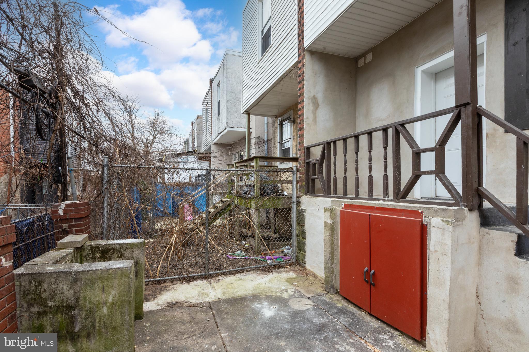 WEST PHILADELPHIA - Residential