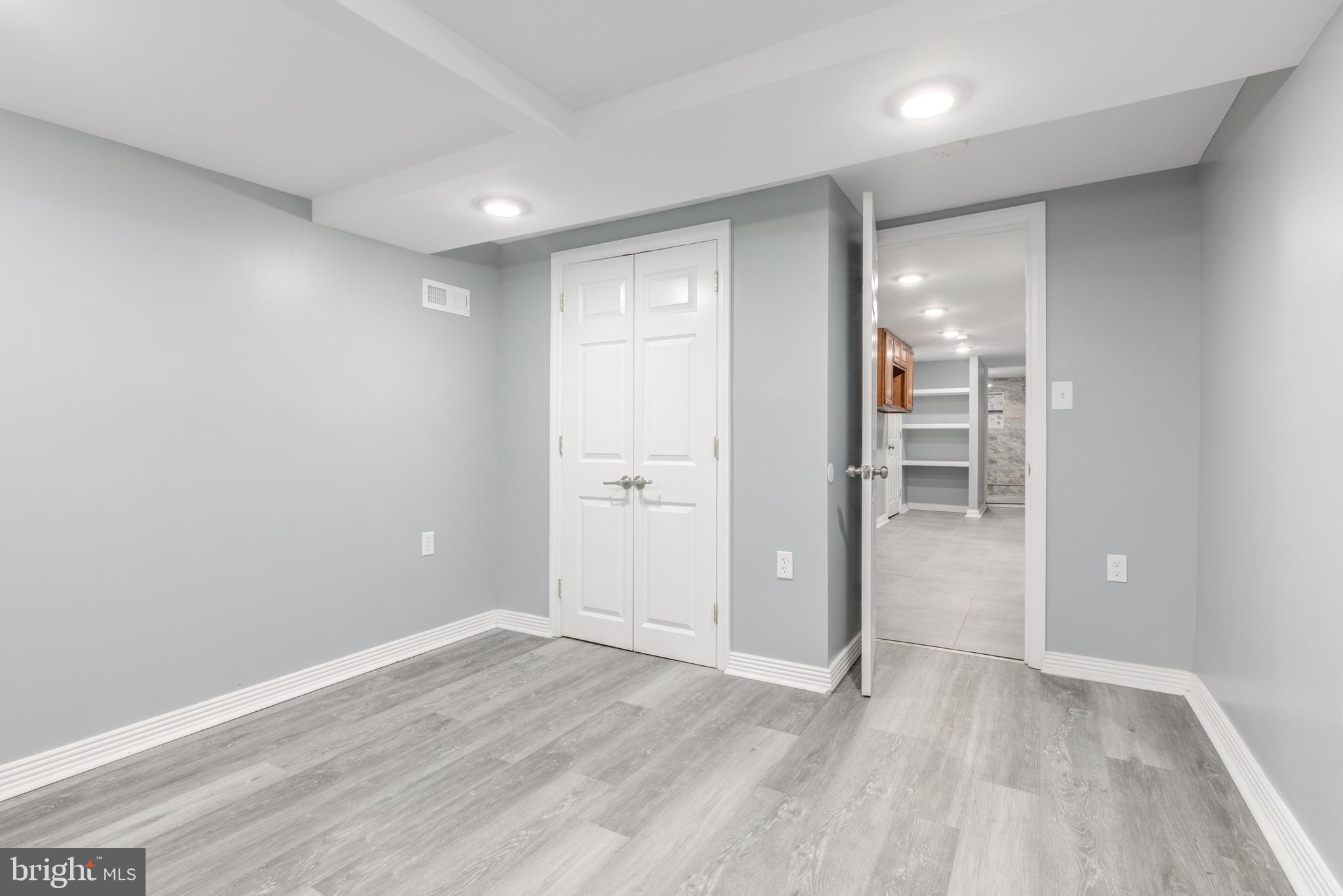 WEST PHILADELPHIA - Residential