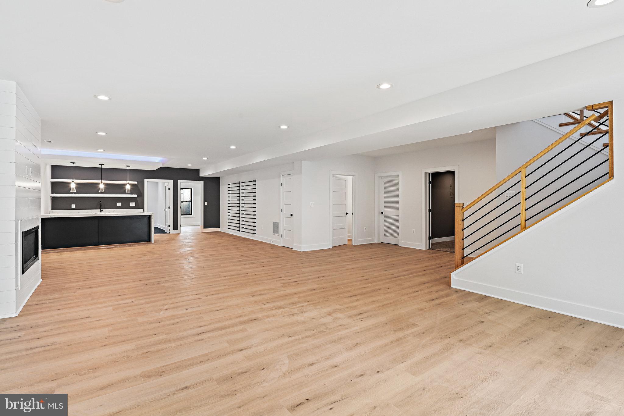 LEWINSVILLE HEIGHTS - Residential