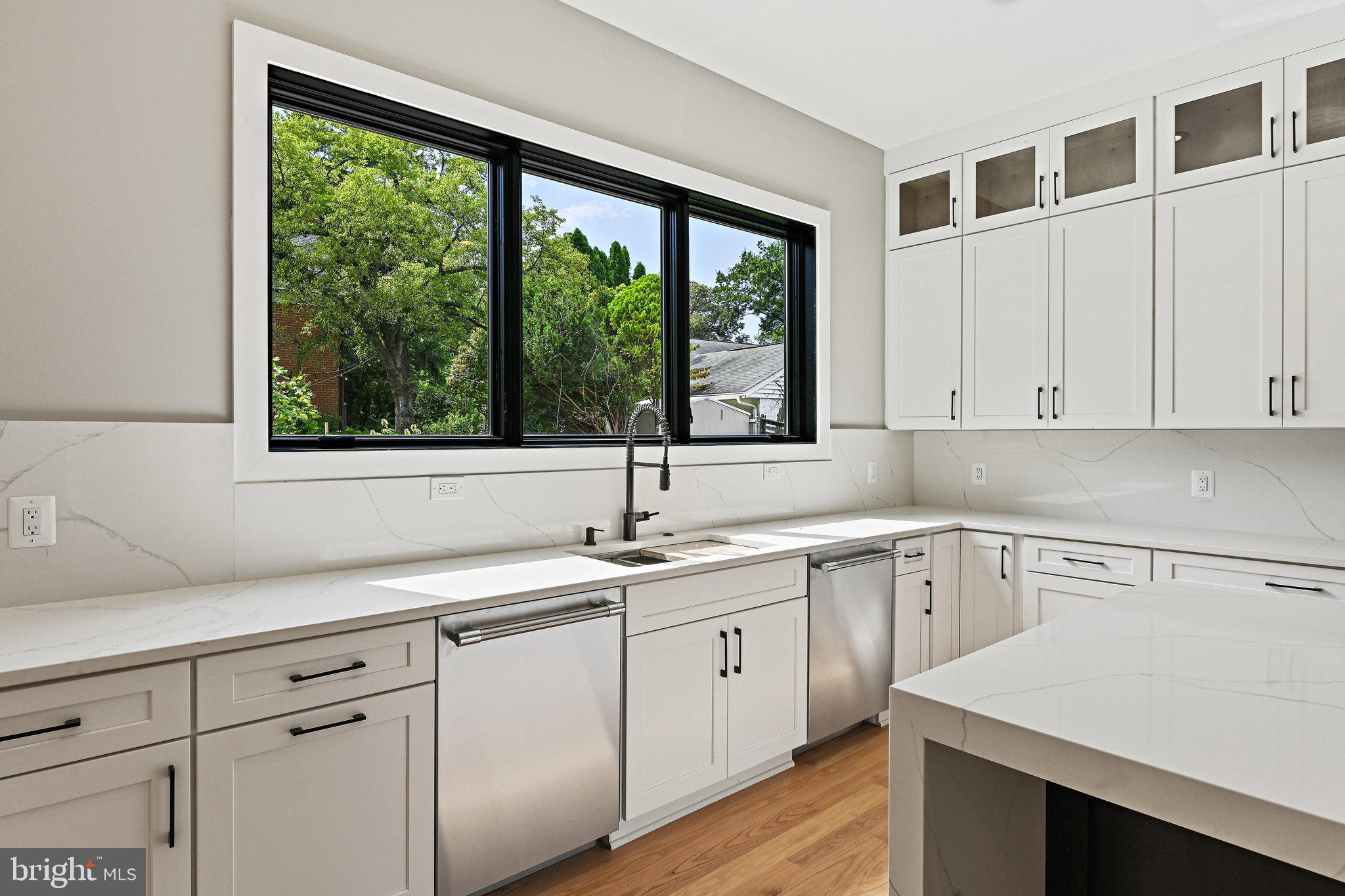 LEWINSVILLE HEIGHTS - Residential