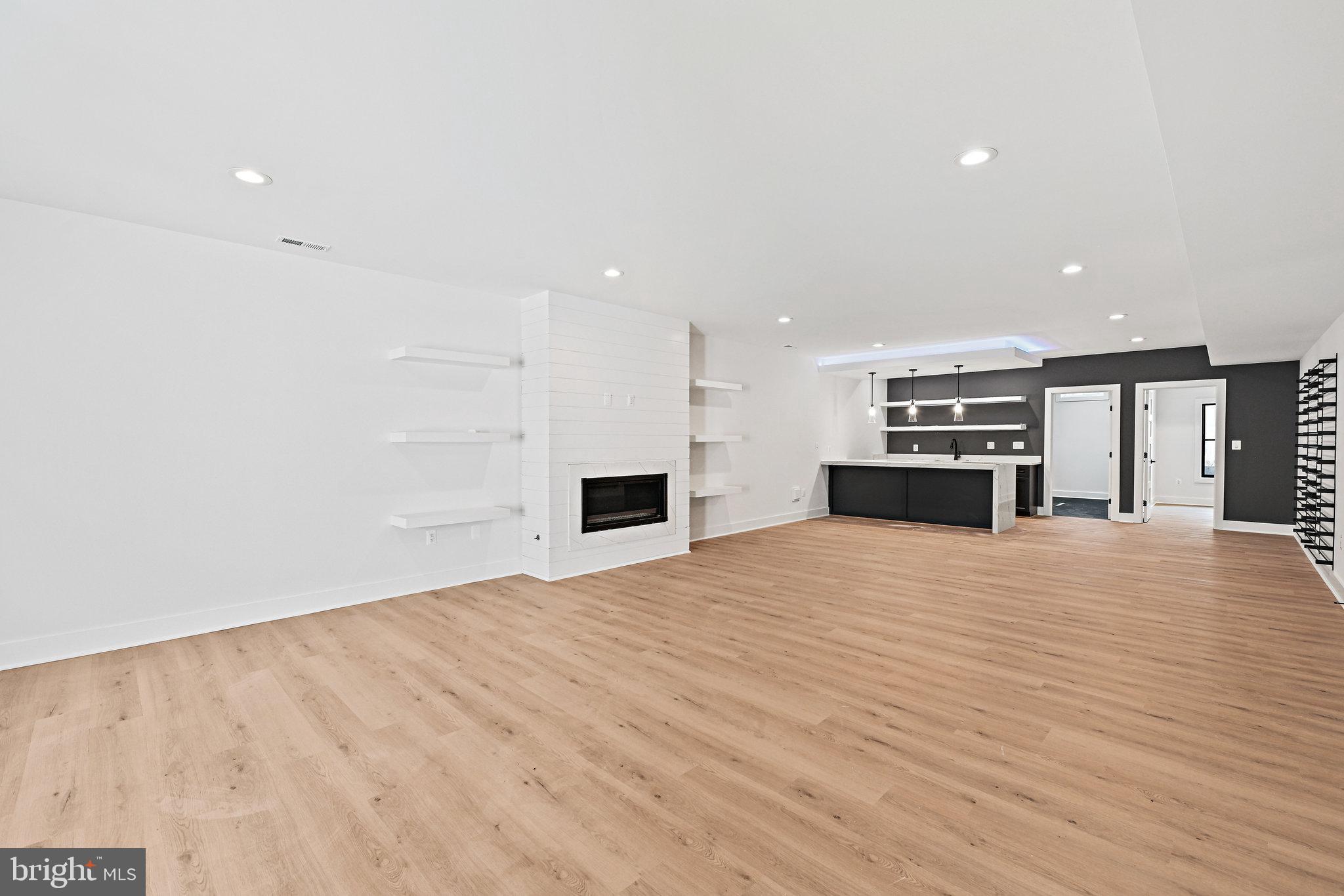 LEWINSVILLE HEIGHTS - Residential