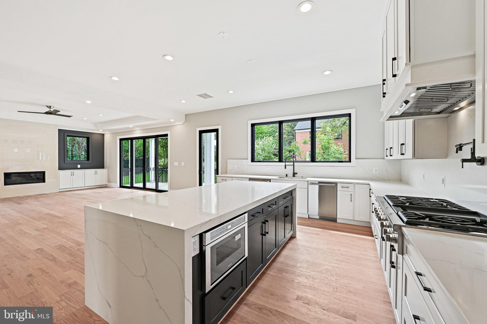 LEWINSVILLE HEIGHTS - Residential