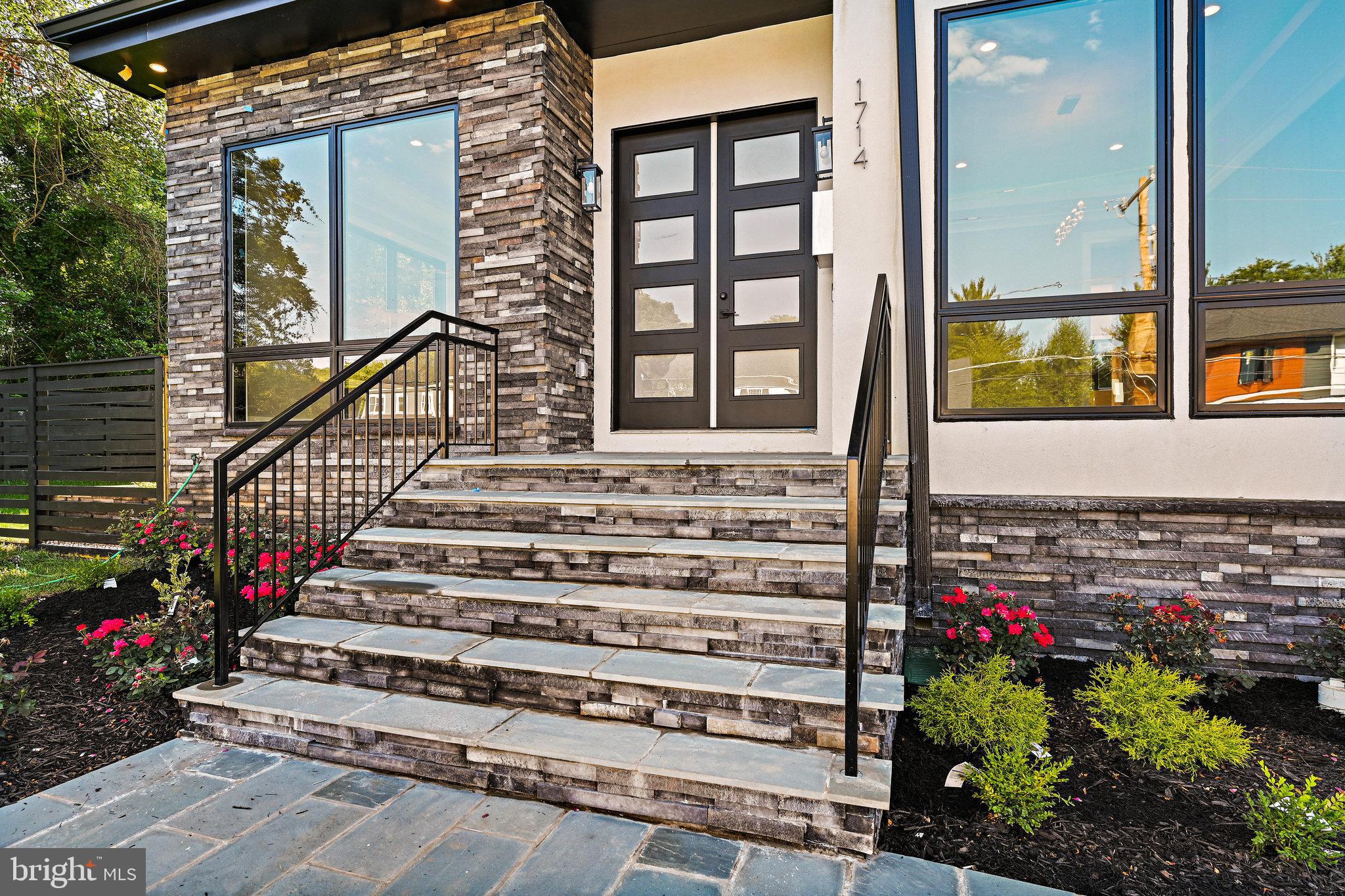 LEWINSVILLE HEIGHTS - Residential