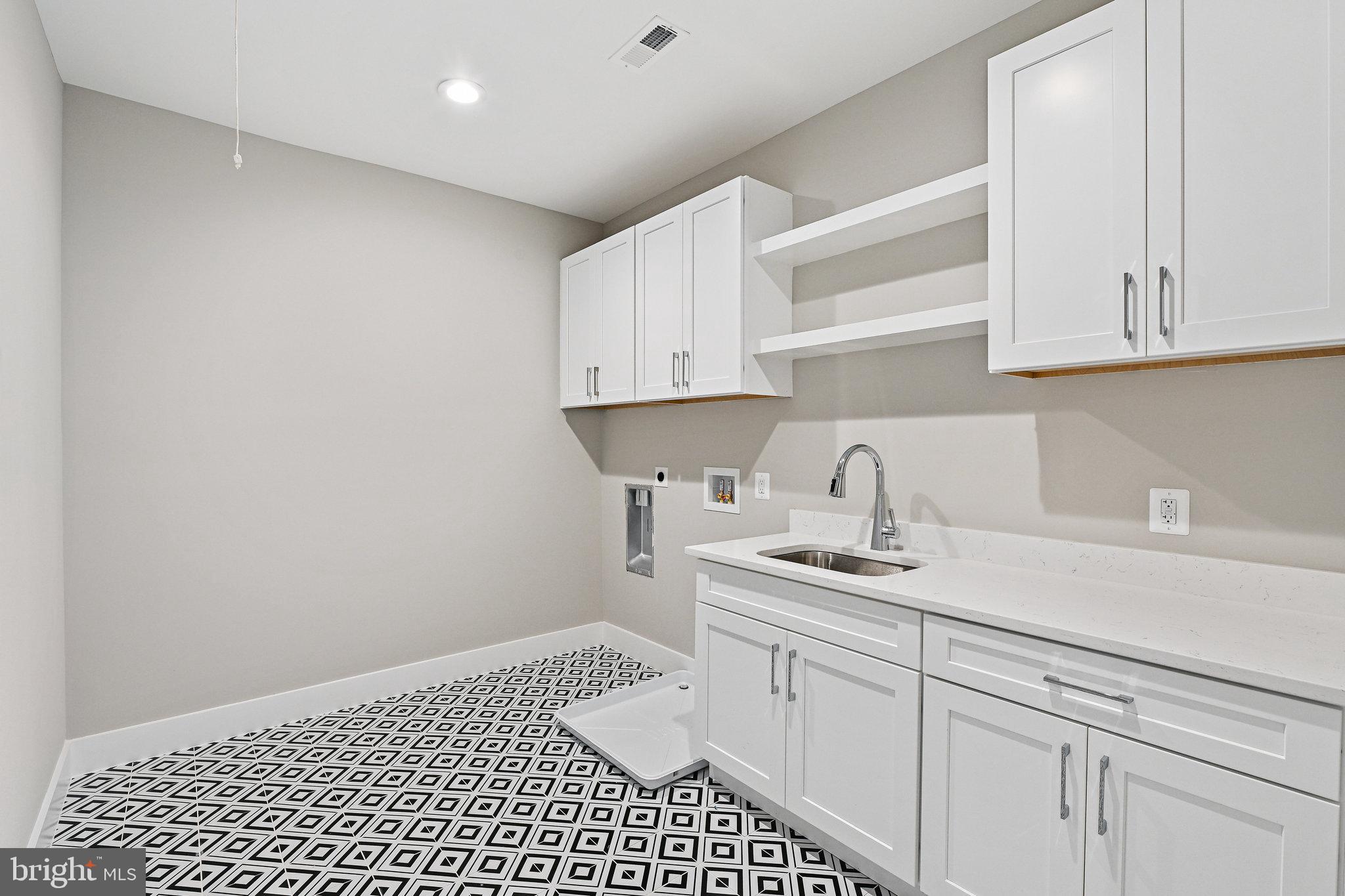 LEWINSVILLE HEIGHTS - Residential