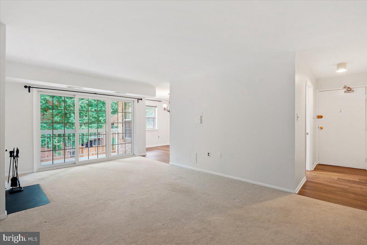 1935 WILSON LANE 304