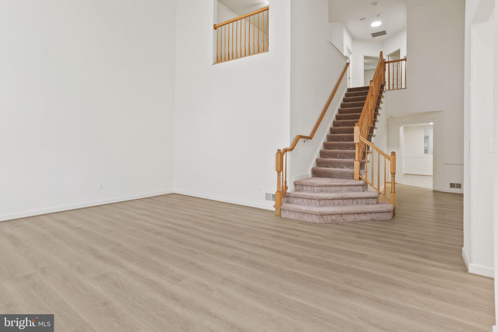 SOUTH RIVER COLONY - Residential Lease