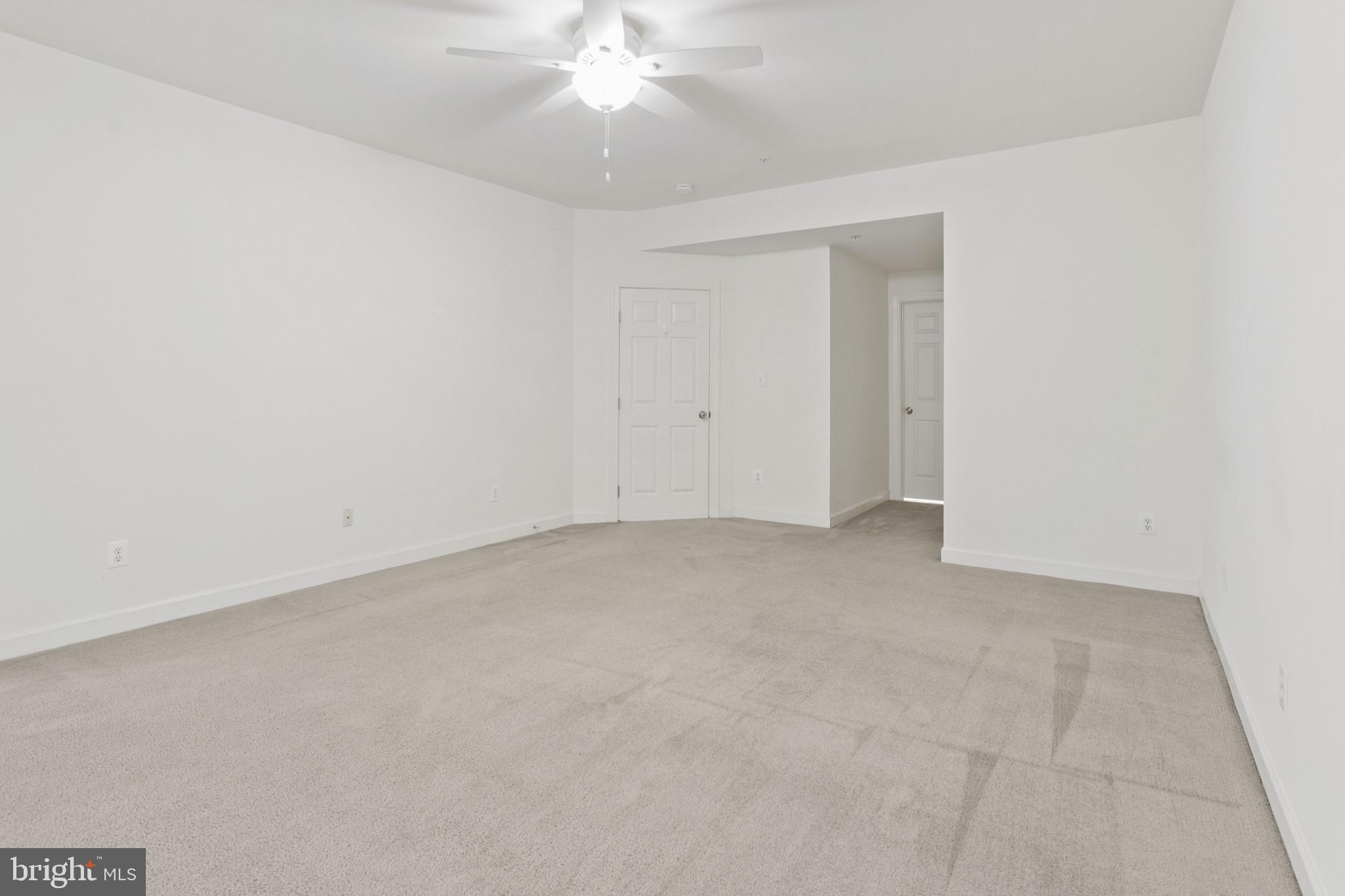 SOUTH RIVER COLONY - Residential Lease