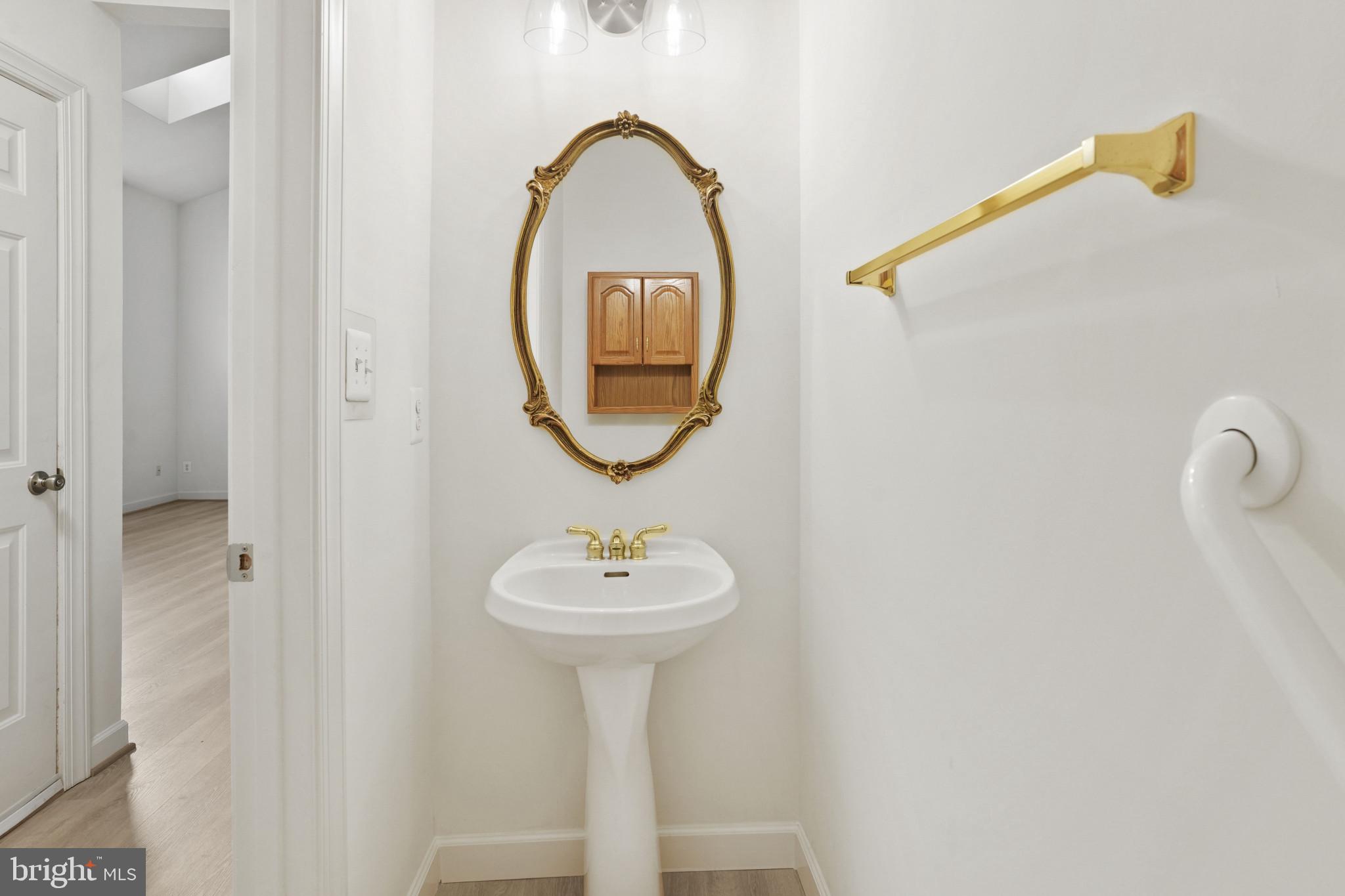 SOUTH RIVER COLONY - Residential Lease