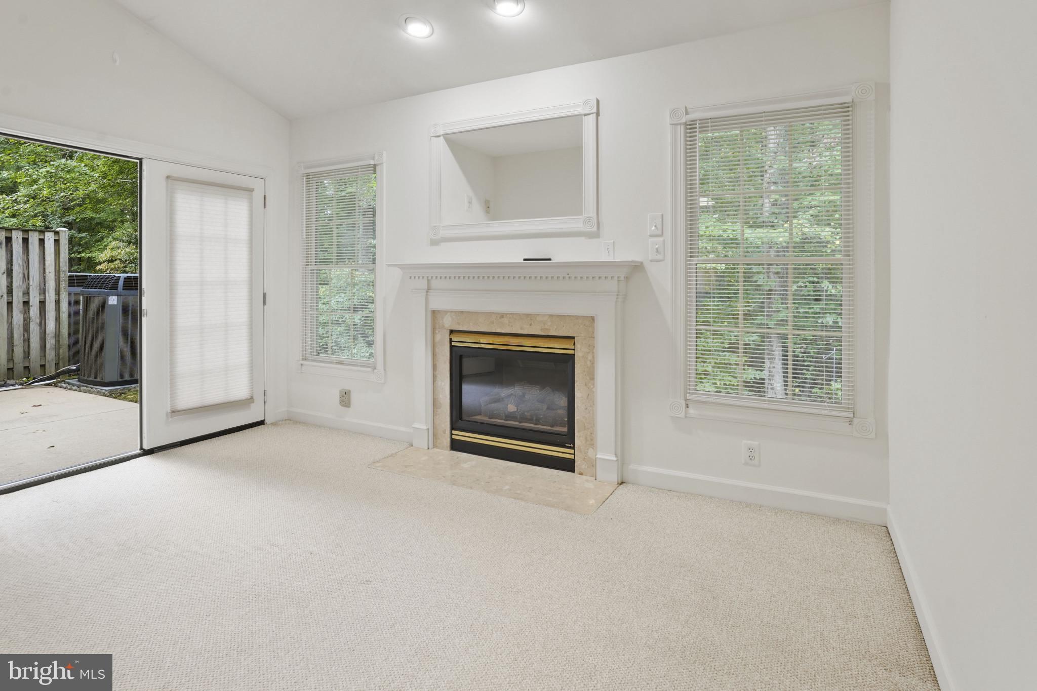 SOUTH RIVER COLONY - Residential Lease