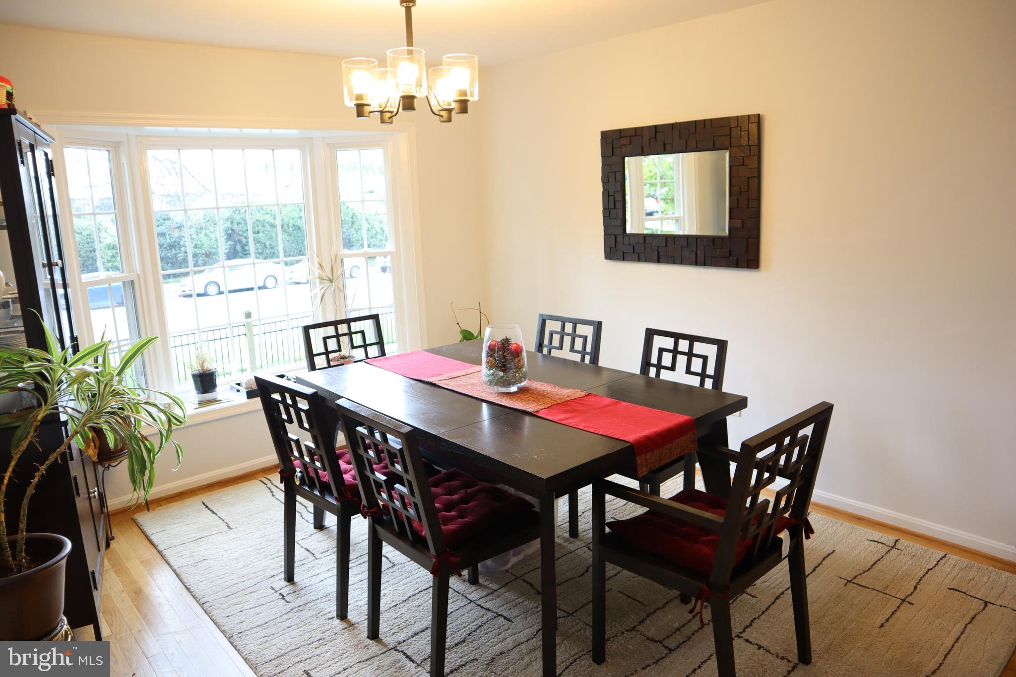 WHEATON TOWNE - Residential Lease