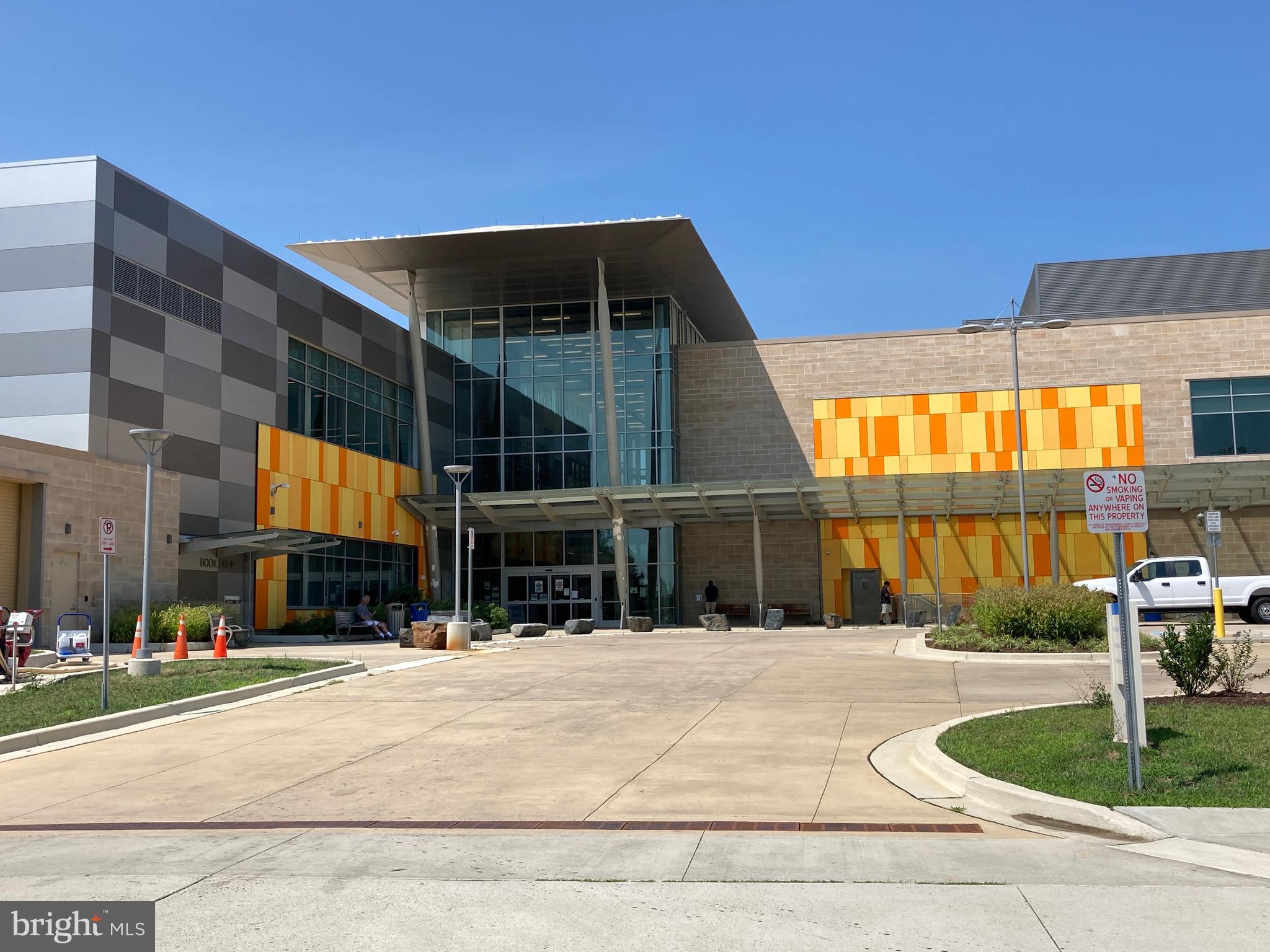 WHEATON TOWNE - Residential Lease