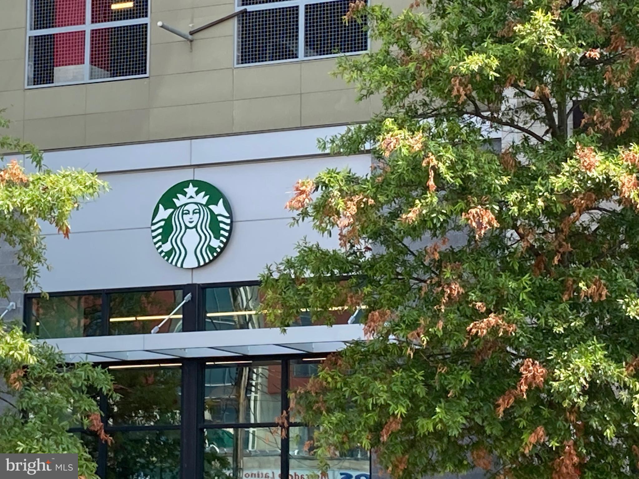 WHEATON TOWNE - Residential Lease