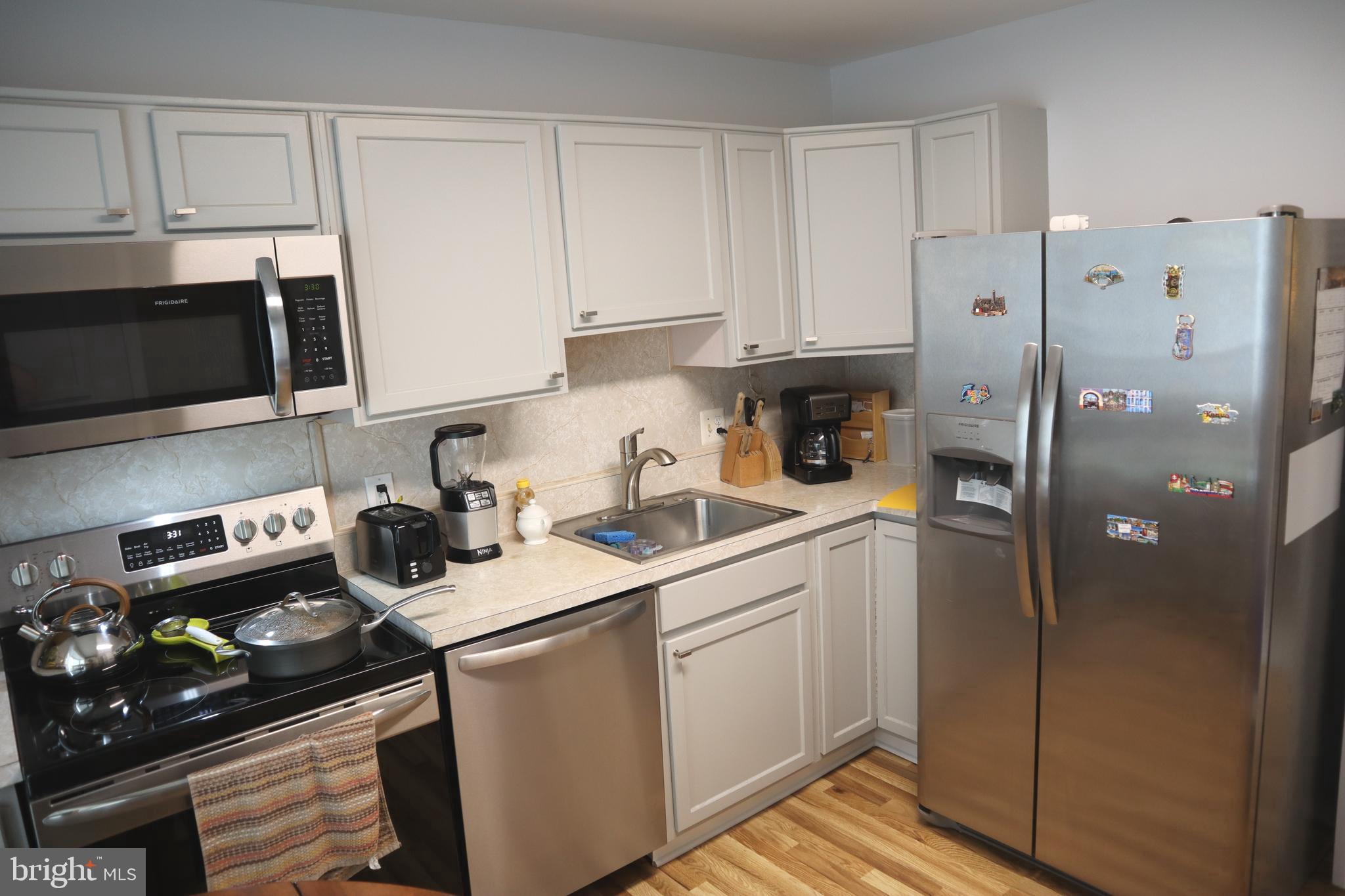 WHEATON TOWNE - Residential Lease